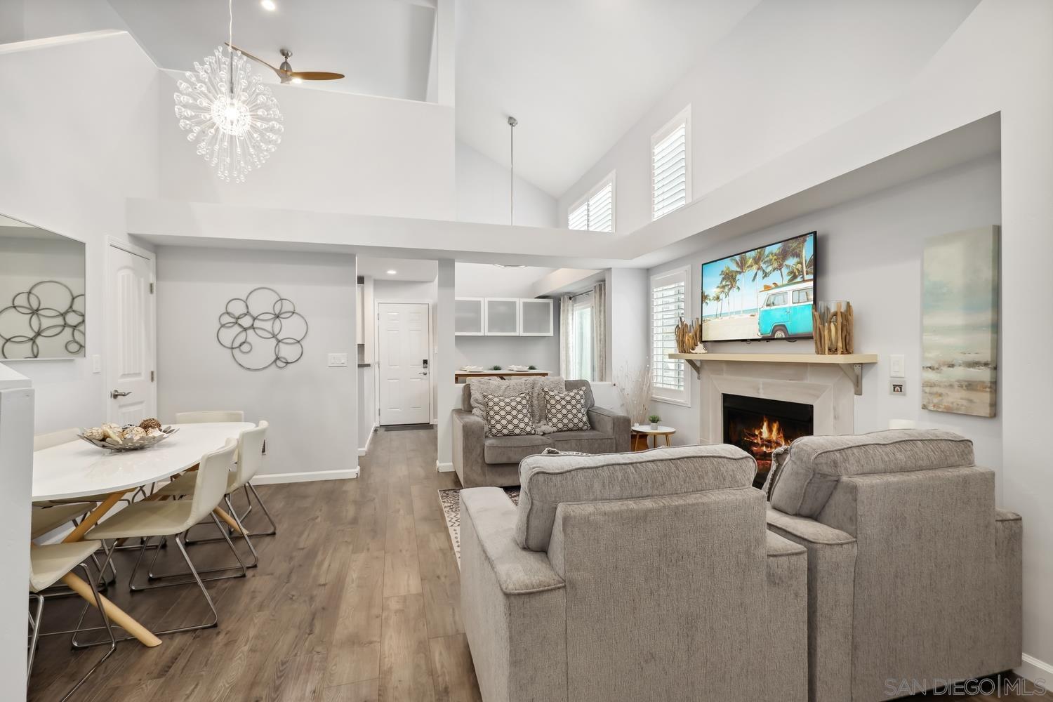 Detail Gallery Image 10 of 45 For 6951  Quiet Cove Dr, Carlsbad,  CA 92011 - 3 Beds | 2 Baths