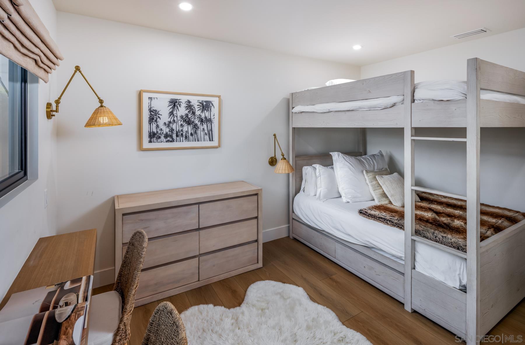 Detail Gallery Image 29 of 52 For 1846  S Pacific St, Oceanside,  CA 92054 - – Beds | – Baths