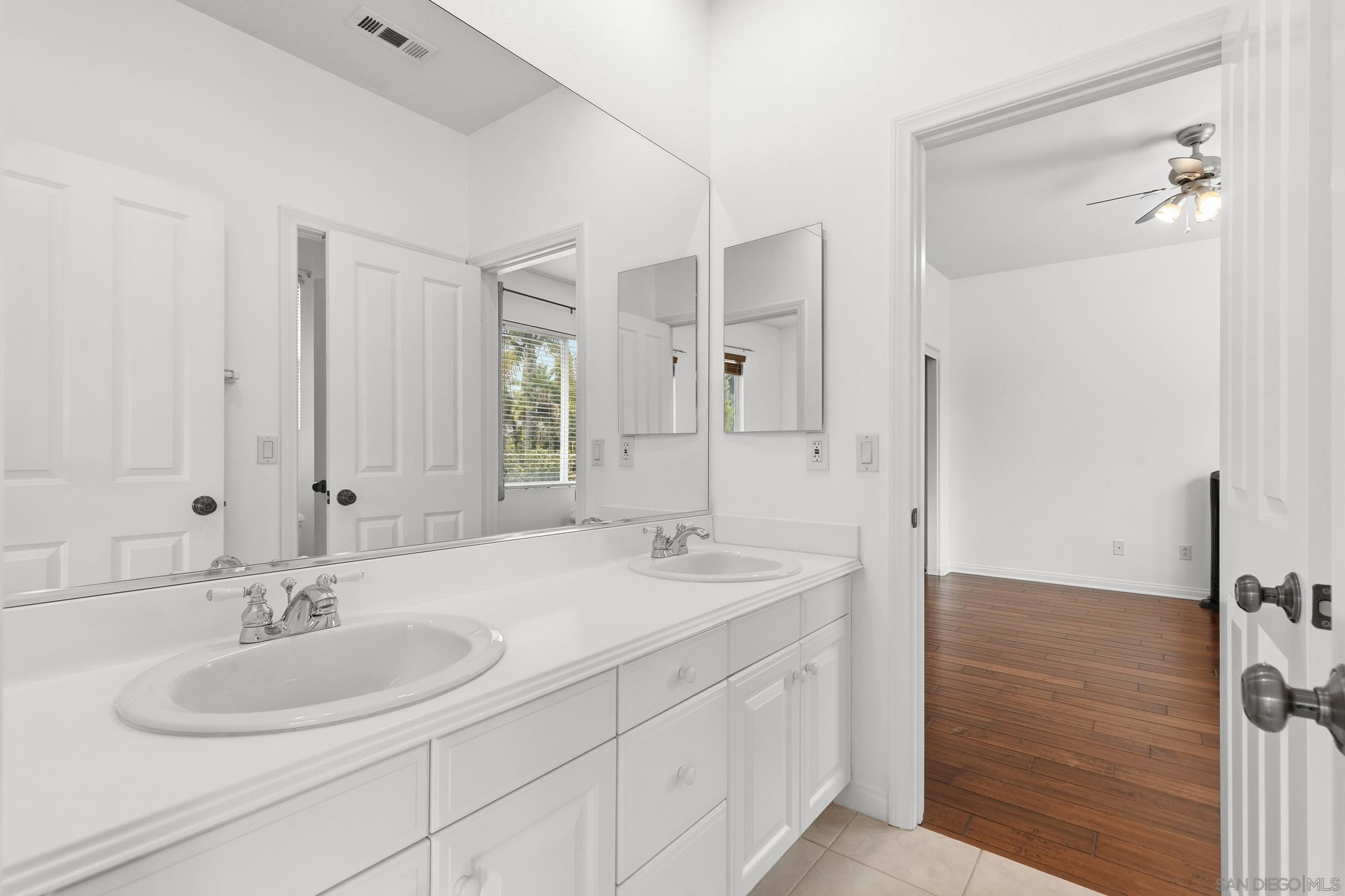 Detail Gallery Image 25 of 44 For 16357  Deer Ridge Rd, San Diego,  CA 92127 - 5 Beds | 4/1 Baths