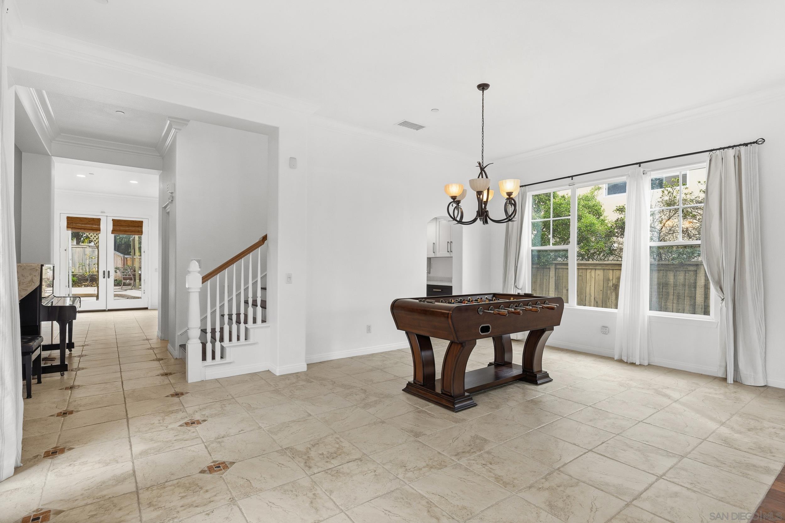 Detail Gallery Image 6 of 44 For 16357  Deer Ridge Rd, San Diego,  CA 92127 - 5 Beds | 4/1 Baths