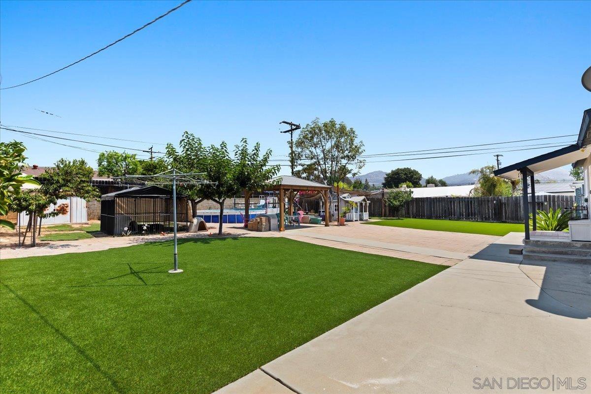 Detail Gallery Image 22 of 38 For 1658  Greenfield Dr, El Cajon,  CA 92021 - 2 Beds | 1 Baths