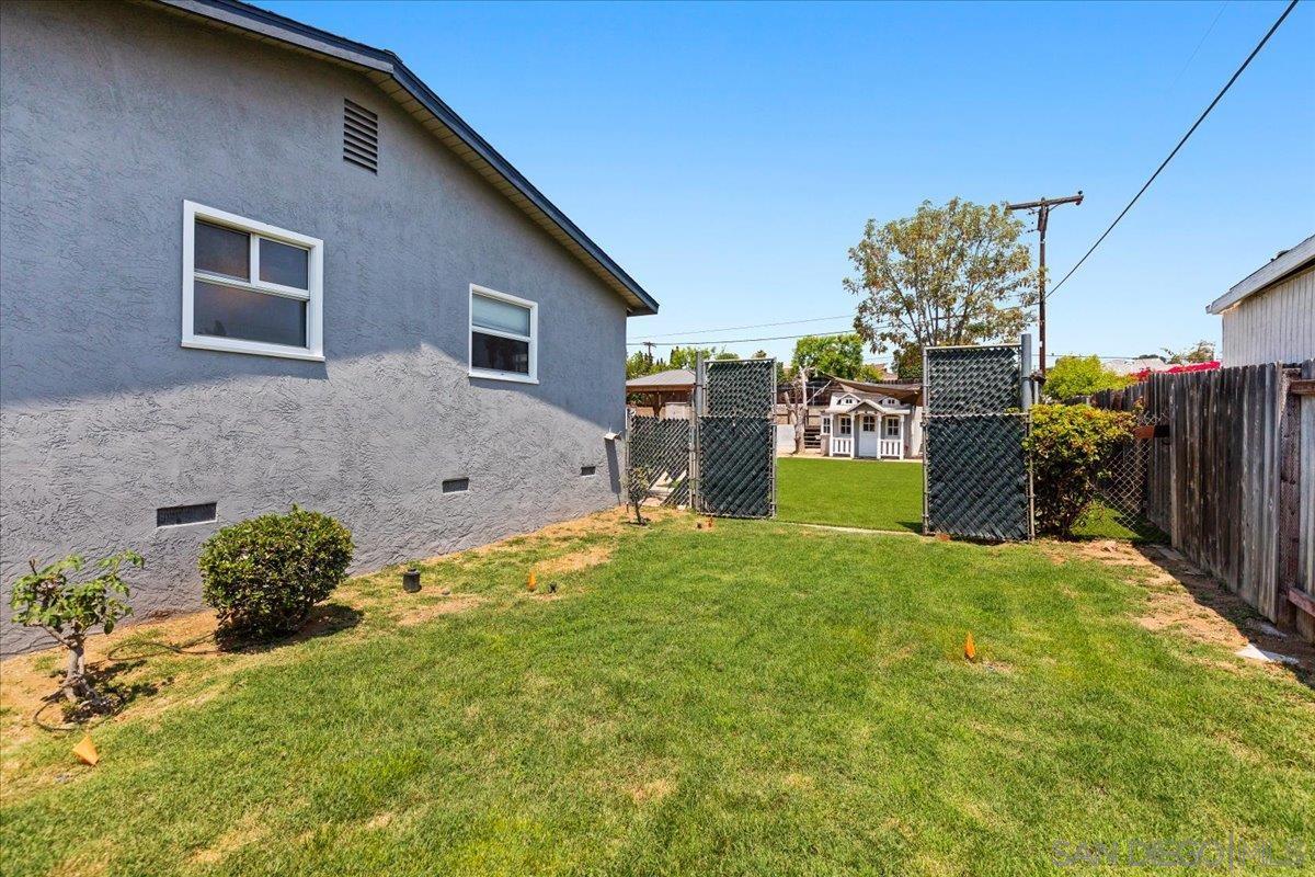 Detail Gallery Image 34 of 38 For 1658  Greenfield Dr, El Cajon,  CA 92021 - 2 Beds | 1 Baths