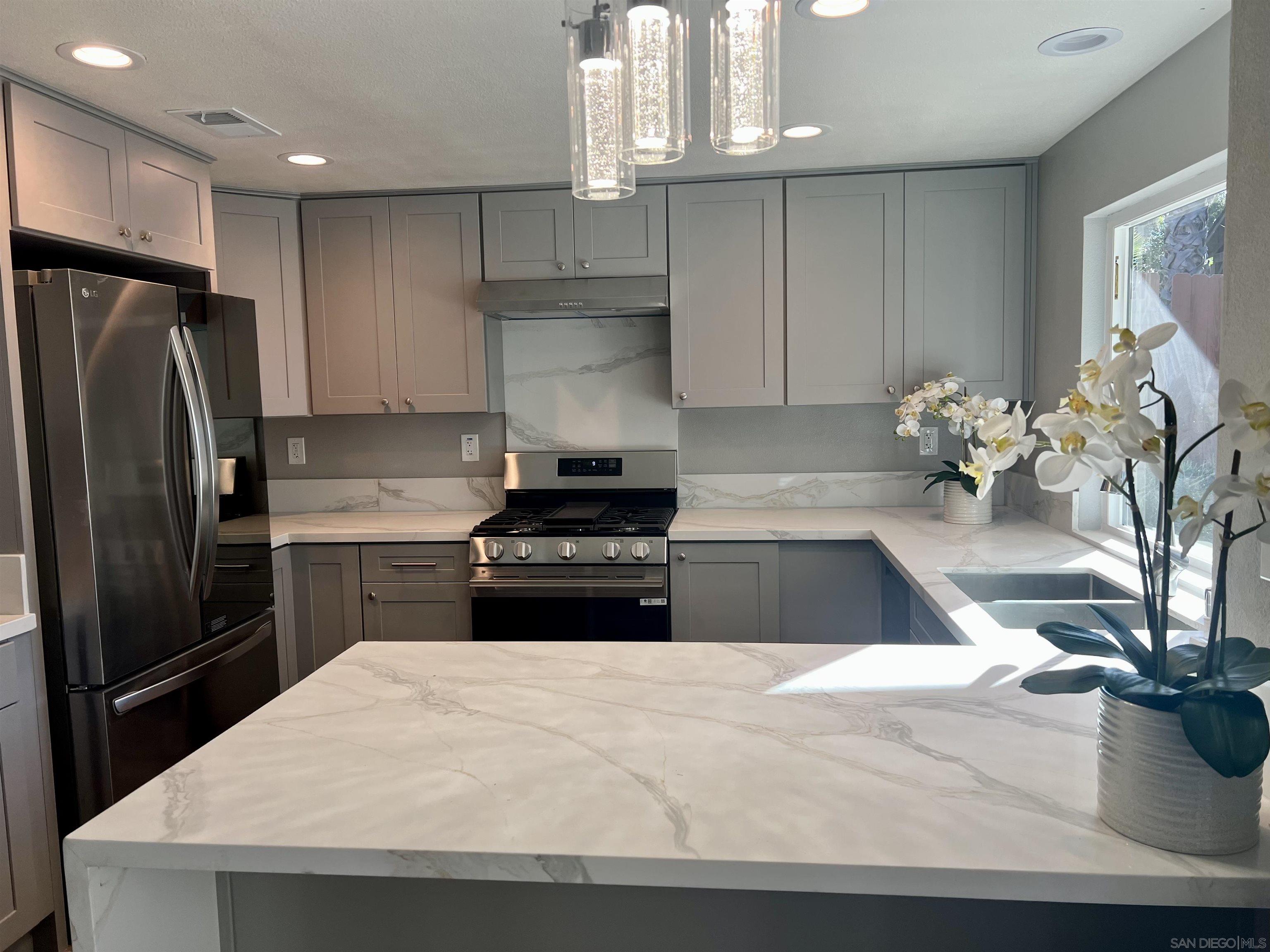 Detail Gallery Image 18 of 63 For 1487  Corte Rapallo, Escondido,  CA 92026 - 3 Beds | 2 Baths