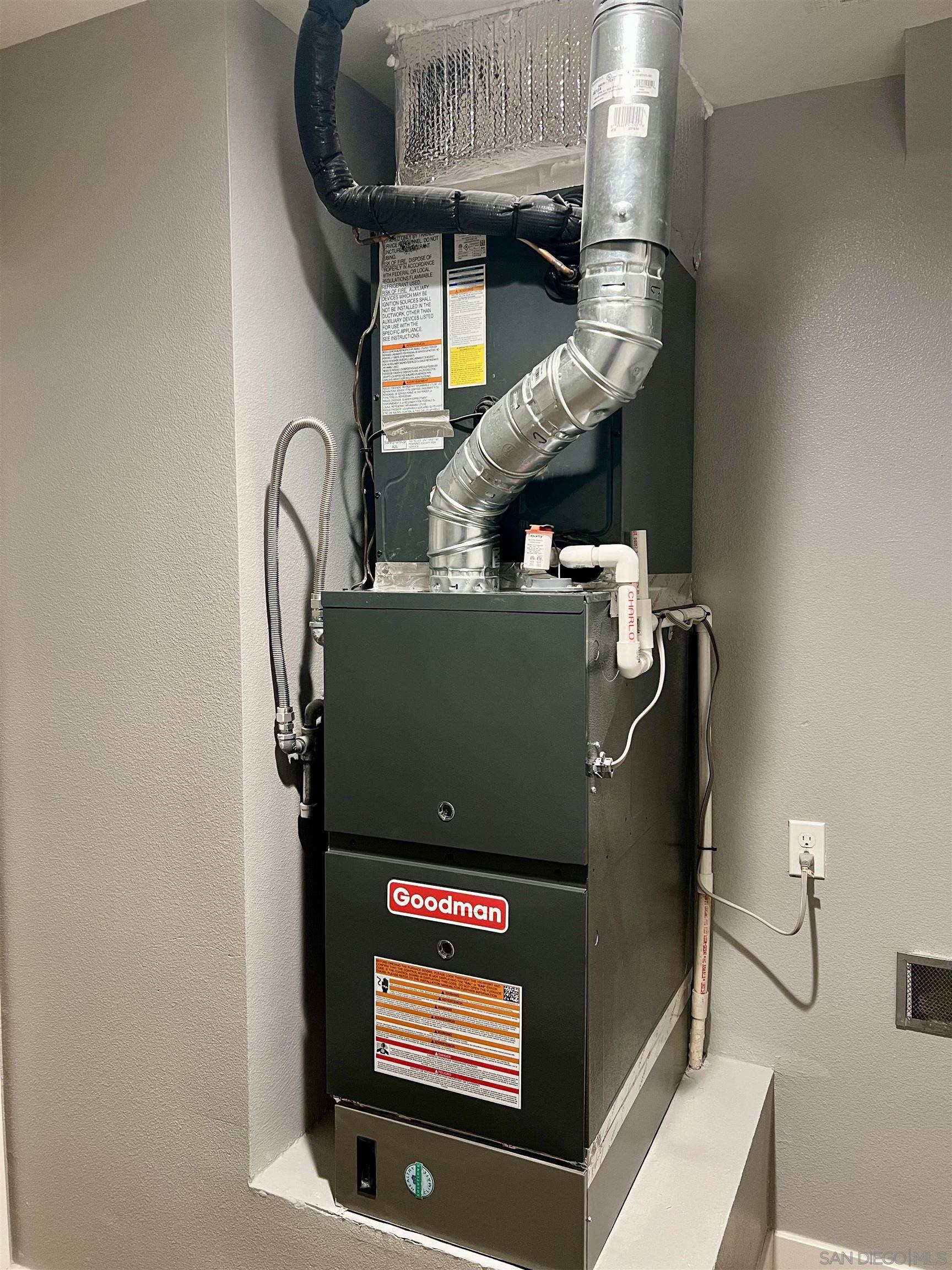 Detail Gallery Image 37 of 63 For 1487  Corte Rapallo, Escondido,  CA 92026 - 3 Beds | 2 Baths