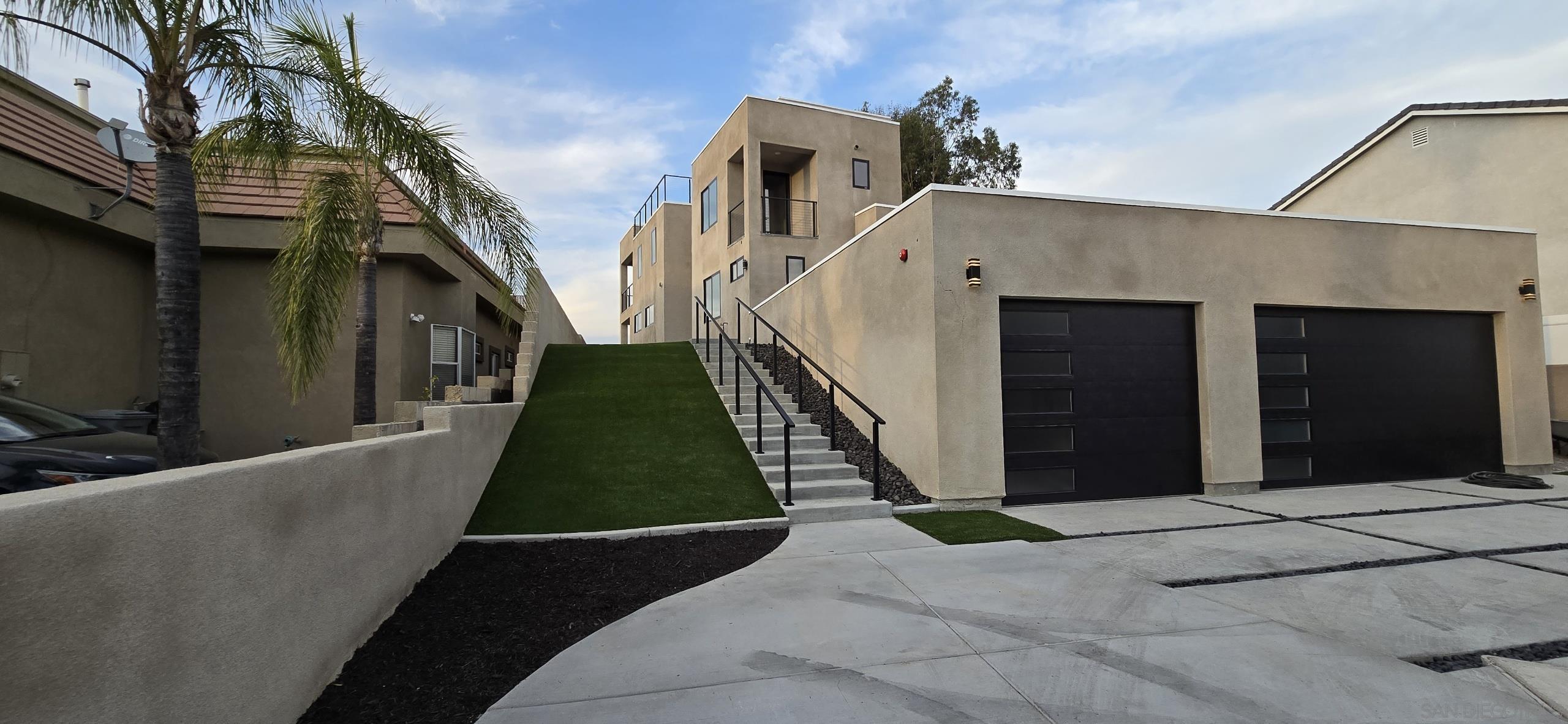 Front Image Thumbnail for SD260001914