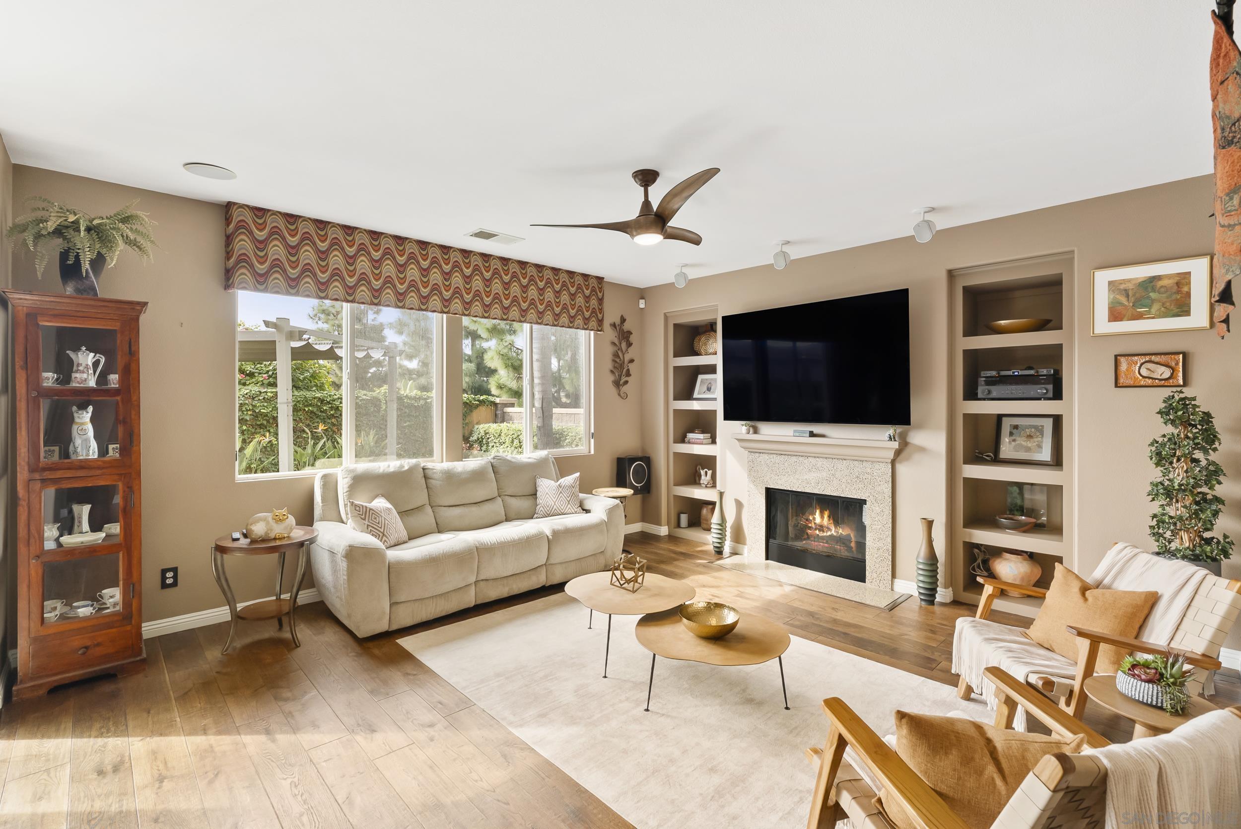 Detail Gallery Image 11 of 52 For 1802  Webber Way, Chula Vista,  CA 91913 - 4 Beds | 3/1 Baths