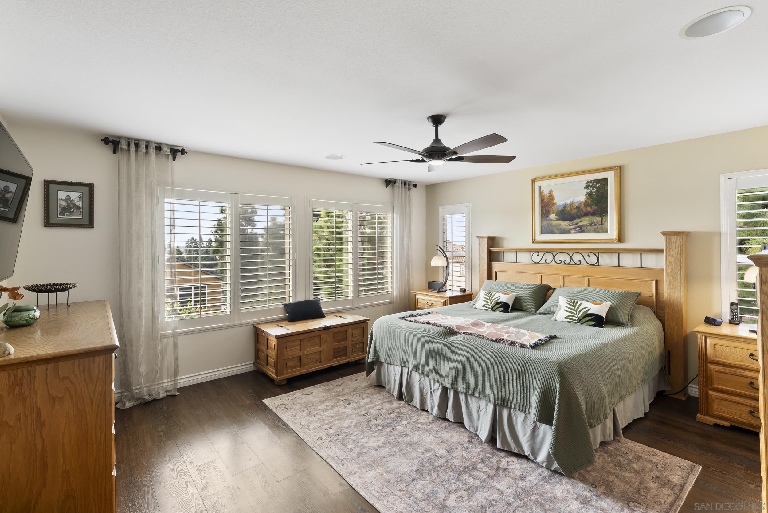 Detail Gallery Image 23 of 52 For 1802  Webber Way, Chula Vista,  CA 91913 - 4 Beds | 3/1 Baths