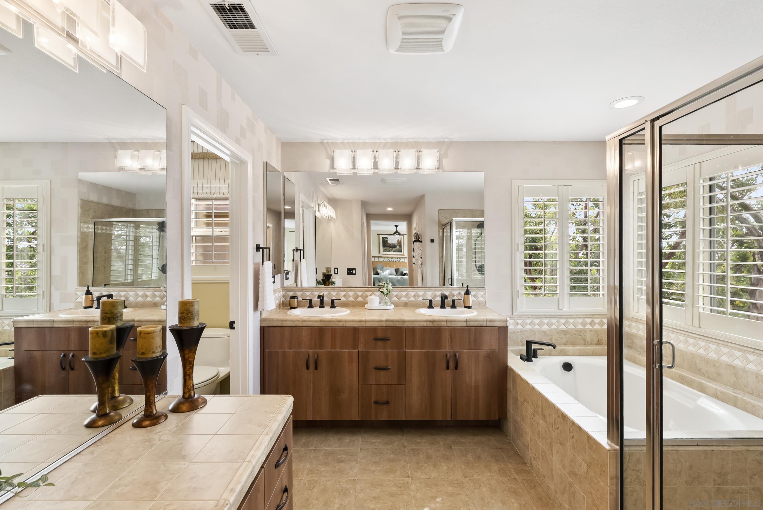 Detail Gallery Image 28 of 52 For 1802  Webber Way, Chula Vista,  CA 91913 - 4 Beds | 3/1 Baths