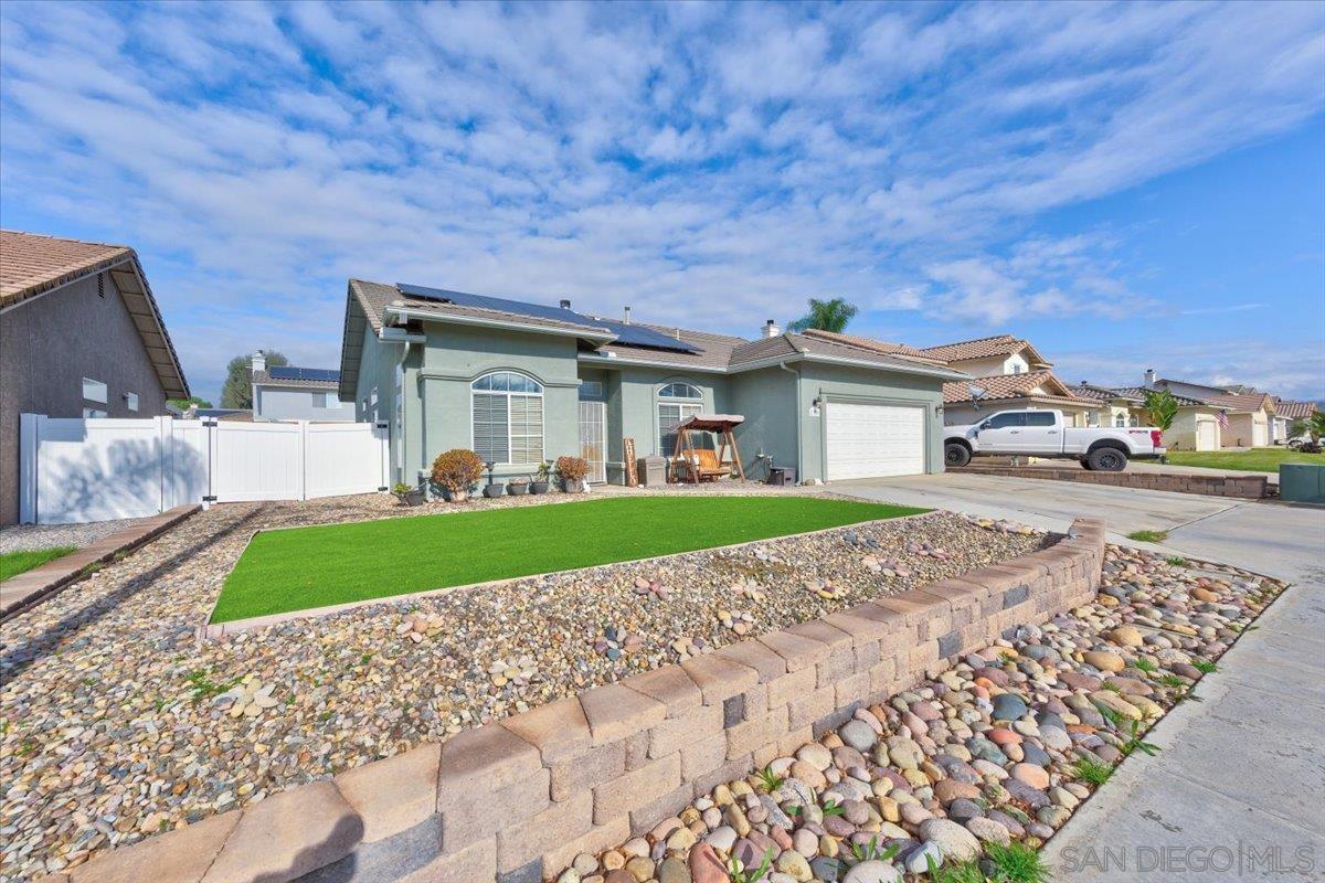 Detail Gallery Image 6 of 56 For 1359  H St, Ramona,  CA 92065 - 3 Beds | 2 Baths