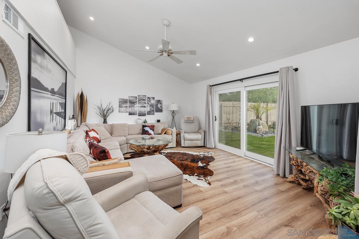 Detail Gallery Image 11 of 42 For 1645  Buena Vista Ave, Spring Valley,  CA 91977 - 4 Beds | 2/1 Baths