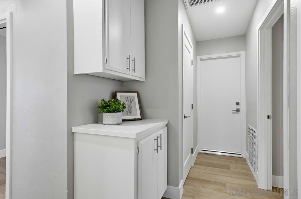 Detail Gallery Image 14 of 30 For 15220  Amalia St, San Diego,  CA 92129 - 4 Beds | 2 Baths