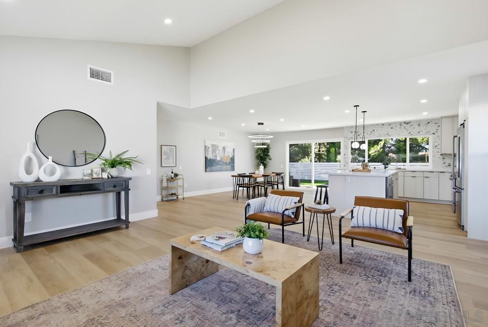 Detail Gallery Image 5 of 30 For 15220  Amalia St, San Diego,  CA 92129 - 4 Beds | 2 Baths