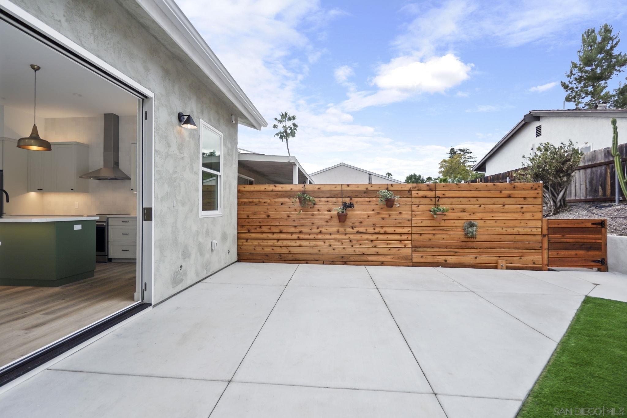 Detail Gallery Image 17 of 19 For 13434  Maryearl Ln, Poway,  CA 92064 - 1 Beds | 1 Baths