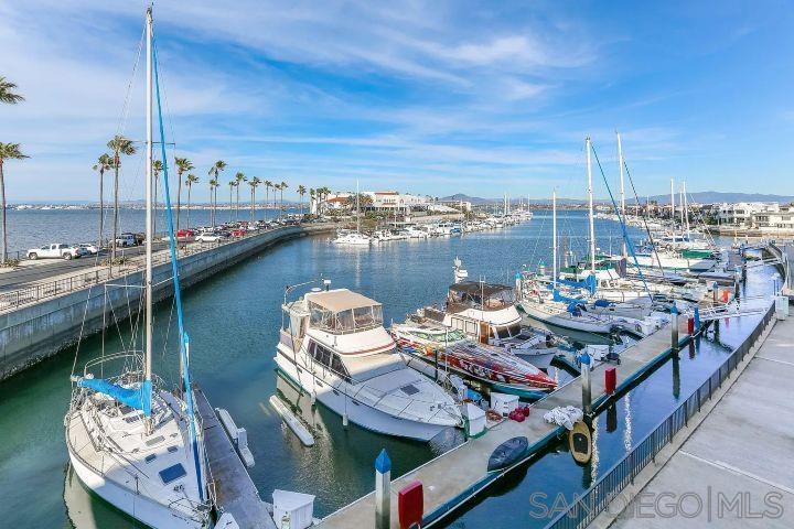 Detail Gallery Image 5 of 19 For 46  Montego Court, Coronado,  CA 92118 - 2 Beds | 2 Baths