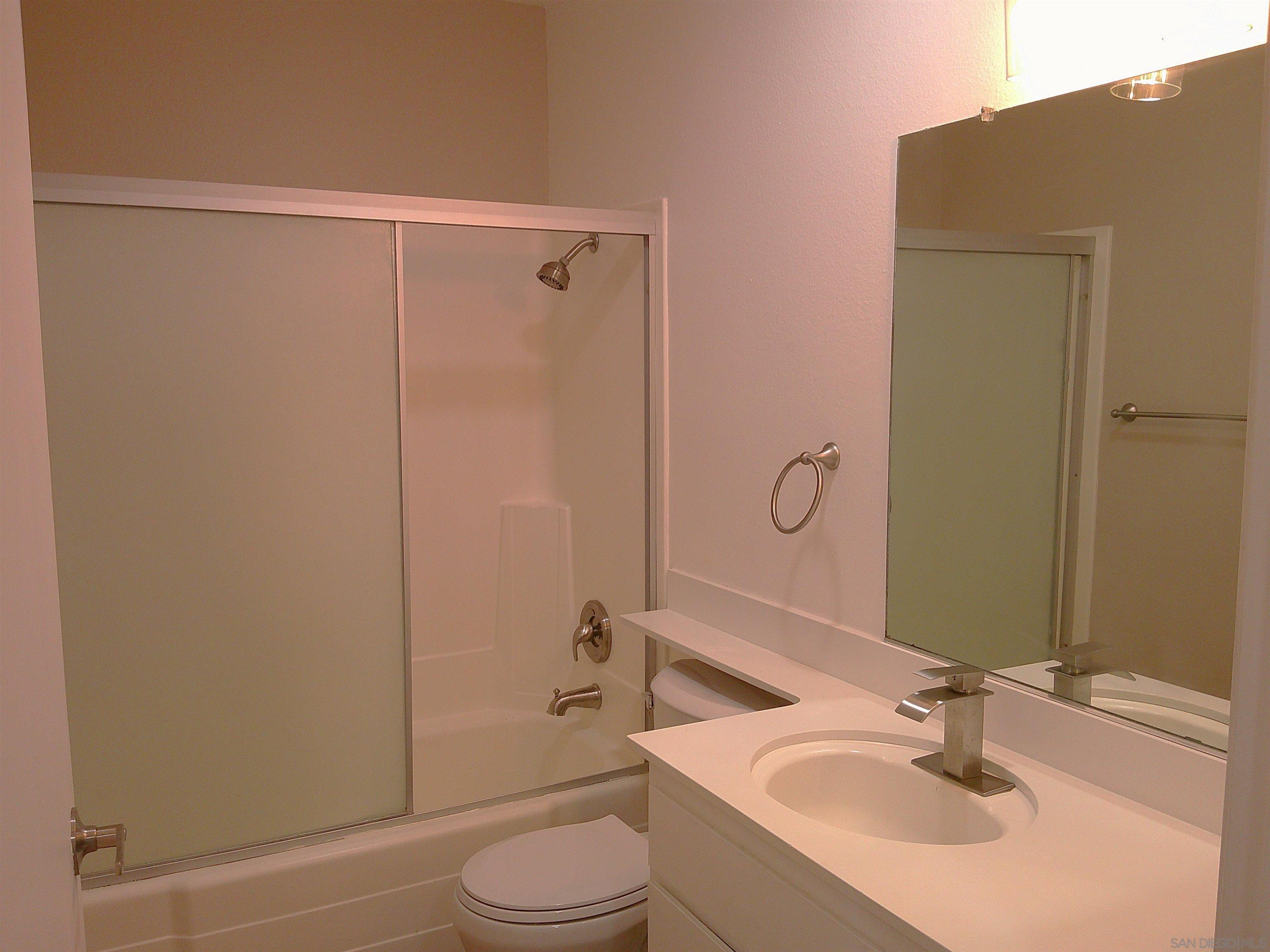 Detail Gallery Image 8 of 25 For 3885  Caminito Litoral  #230,  San Diego,  CA 92107 - 2 Beds | 1 Baths