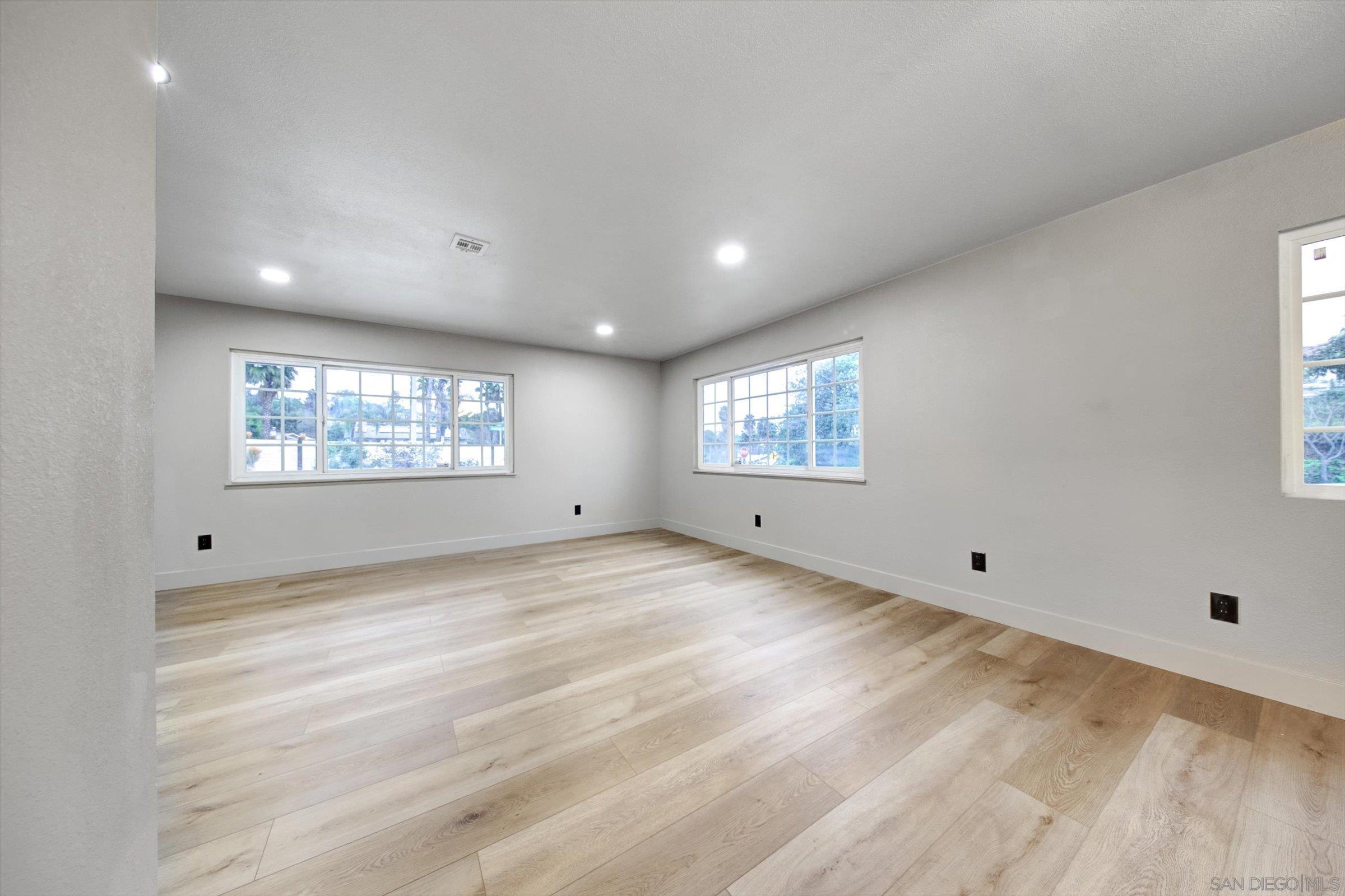 Detail Gallery Image 22 of 67 For 10784  Flambeau Pl, La Mesa,  CA 91941 - 3 Beds | 2 Baths