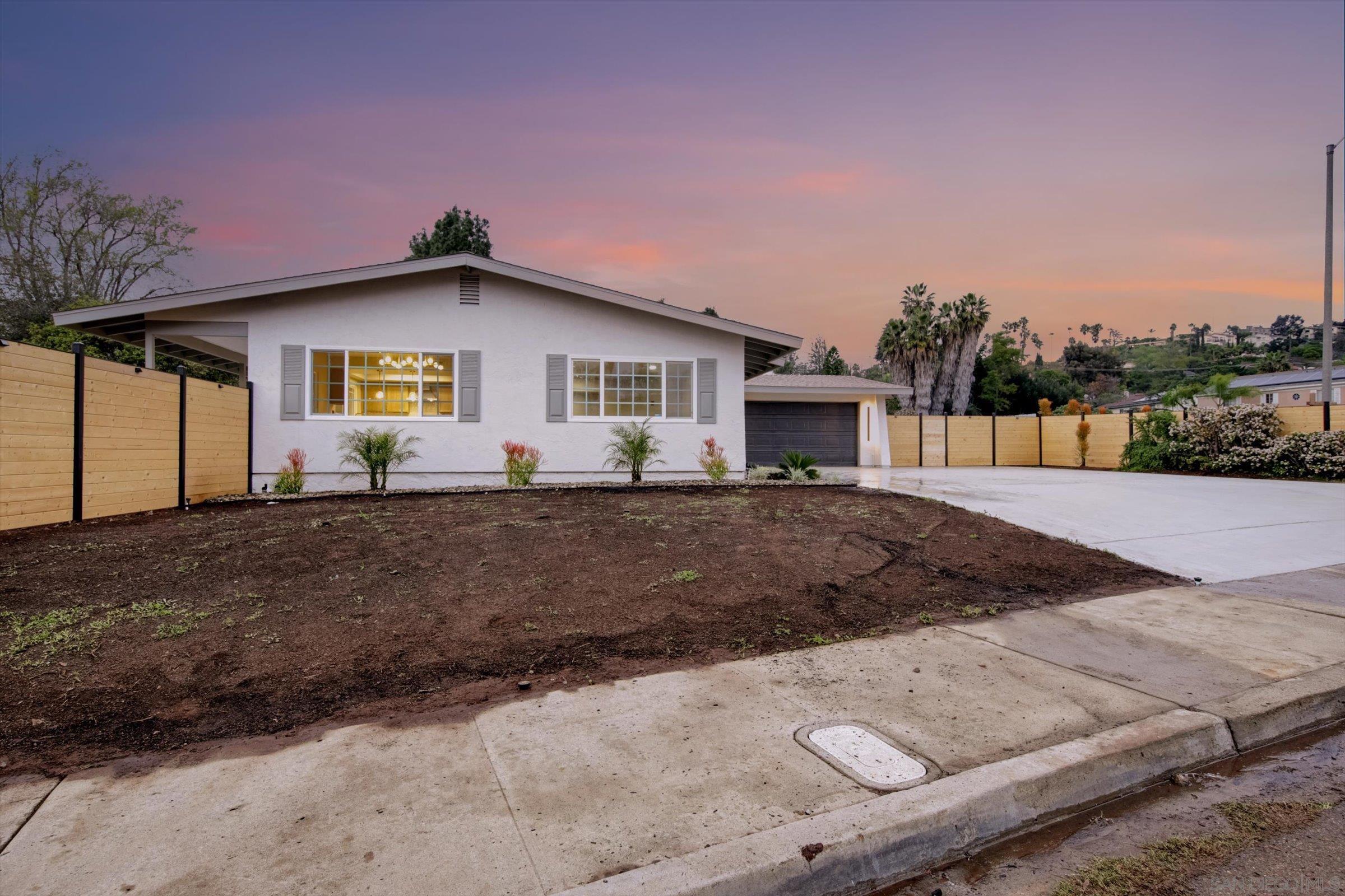Detail Gallery Image 6 of 67 For 10784  Flambeau Pl, La Mesa,  CA 91941 - 3 Beds | 2 Baths