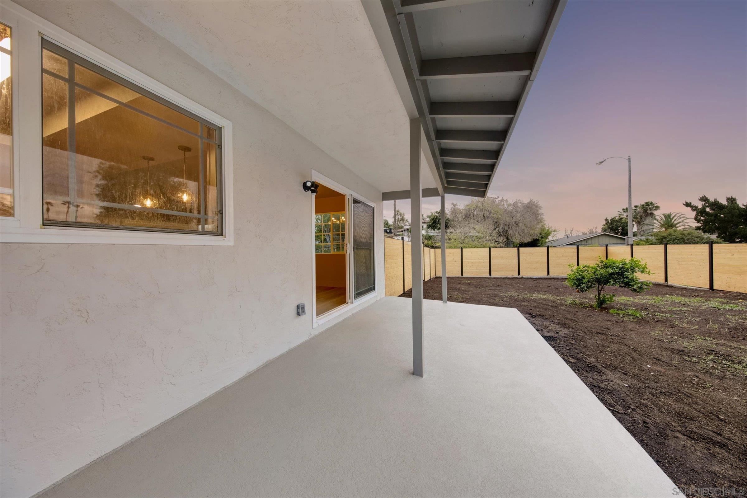 Detail Gallery Image 8 of 67 For 10784  Flambeau Pl, La Mesa,  CA 91941 - 3 Beds | 2 Baths