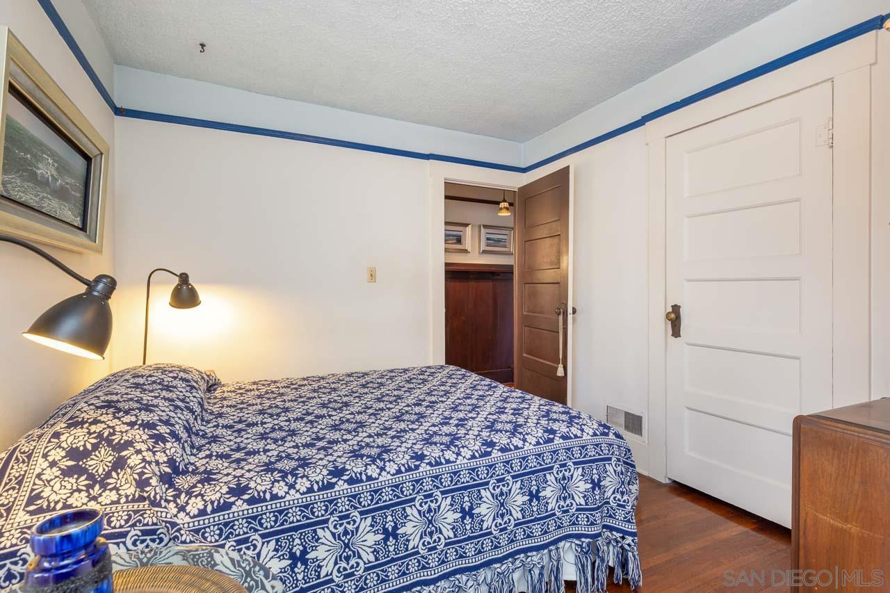 Detail Gallery Image 12 of 23 For 344  a, Coronado,  CA 92118 - 4 Beds | 2 Baths