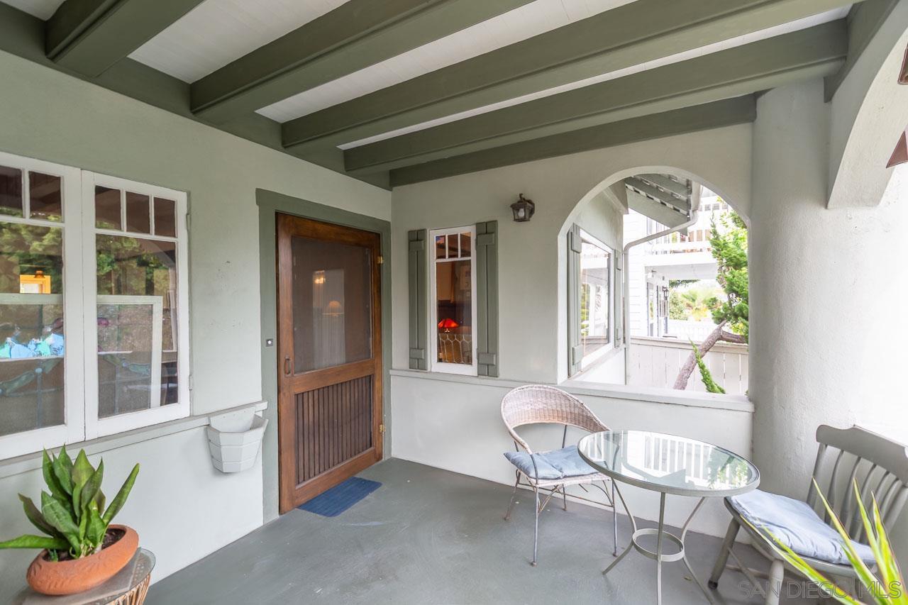 Detail Gallery Image 14 of 23 For 344  a, Coronado,  CA 92118 - 4 Beds | 2 Baths