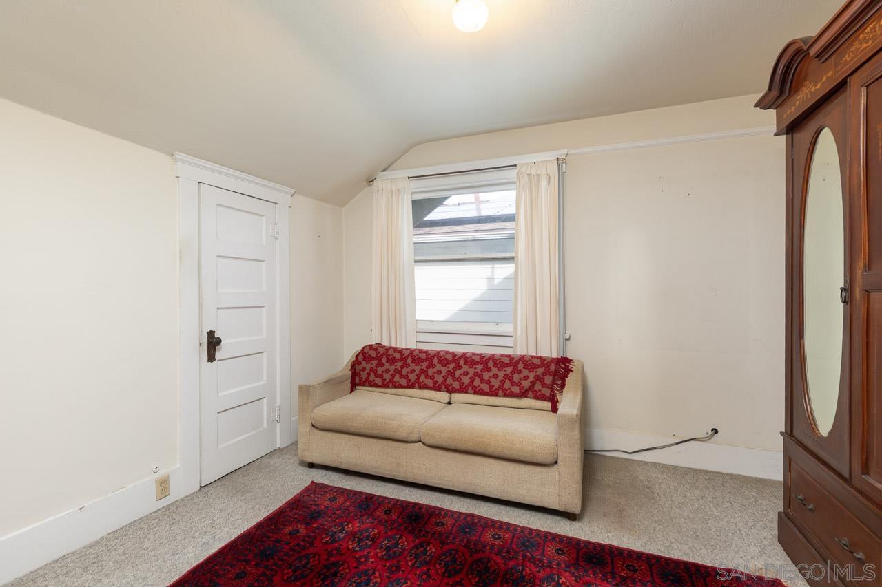 Detail Gallery Image 21 of 23 For 344  a, Coronado,  CA 92118 - 4 Beds | 2 Baths