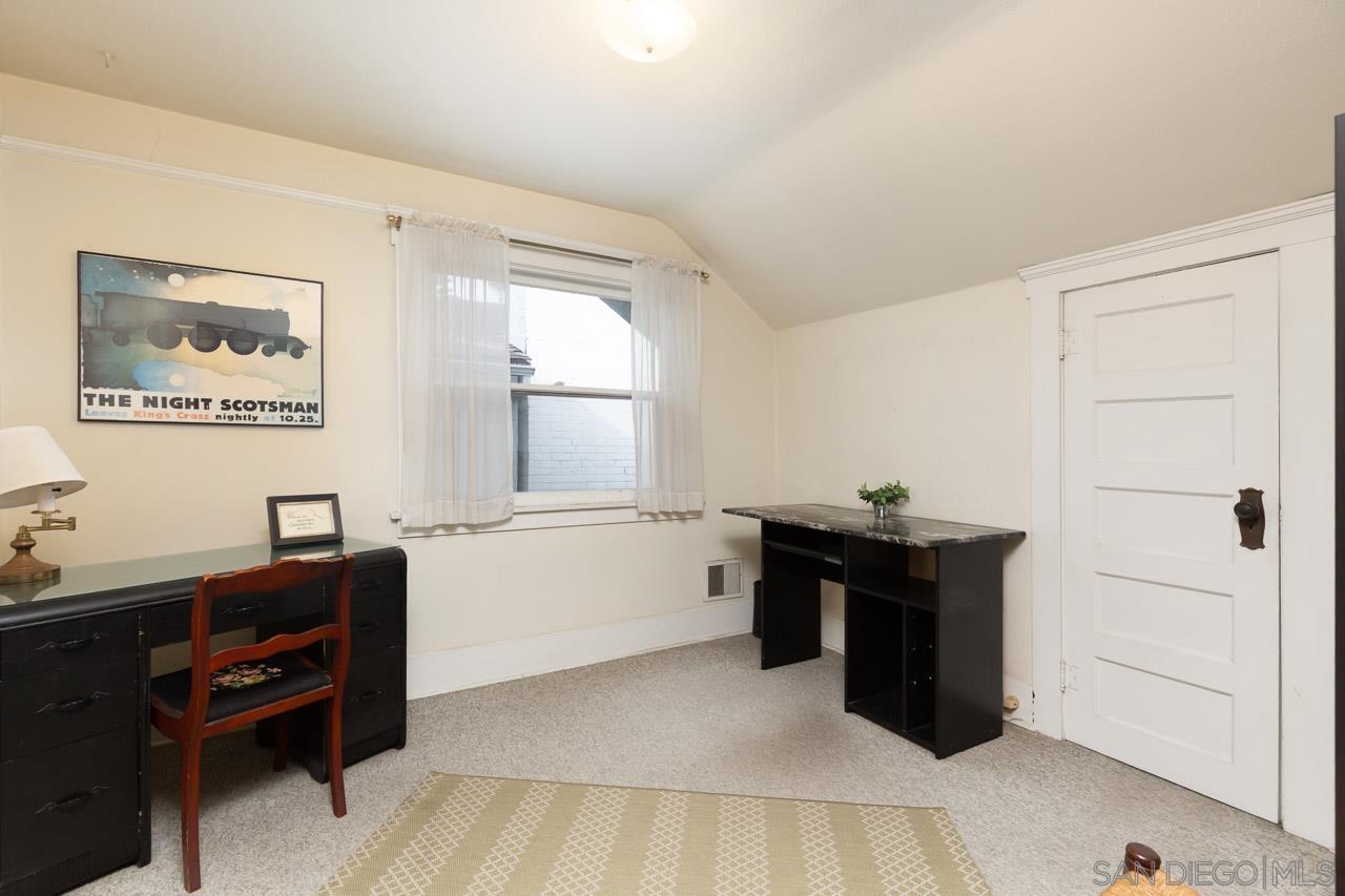 Detail Gallery Image 22 of 23 For 344  a, Coronado,  CA 92118 - 4 Beds | 2 Baths