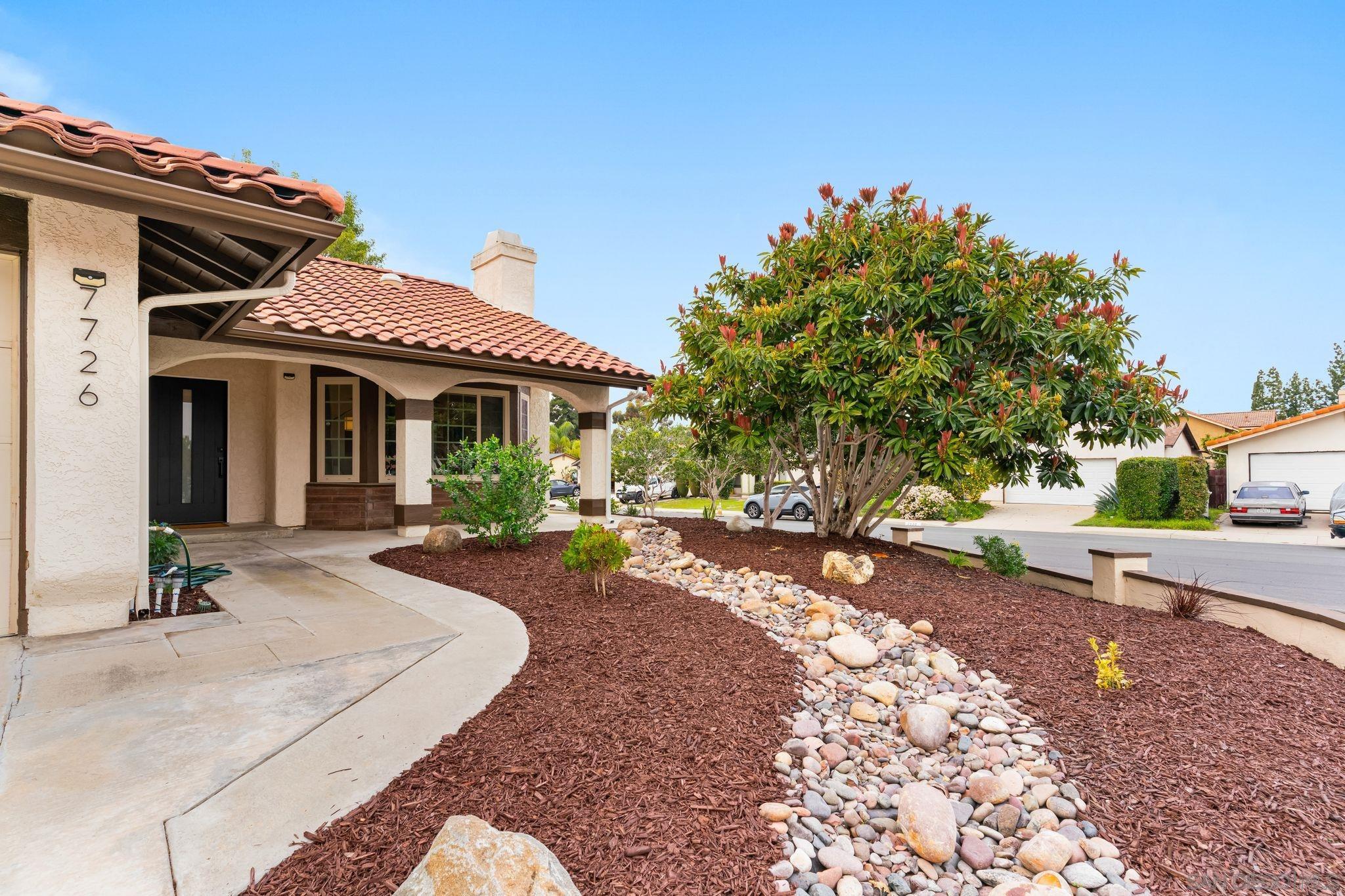 Detail Gallery Image 10 of 35 For 7726  Acama Pl, San Diego,  CA 92126 - 3 Beds | 2 Baths