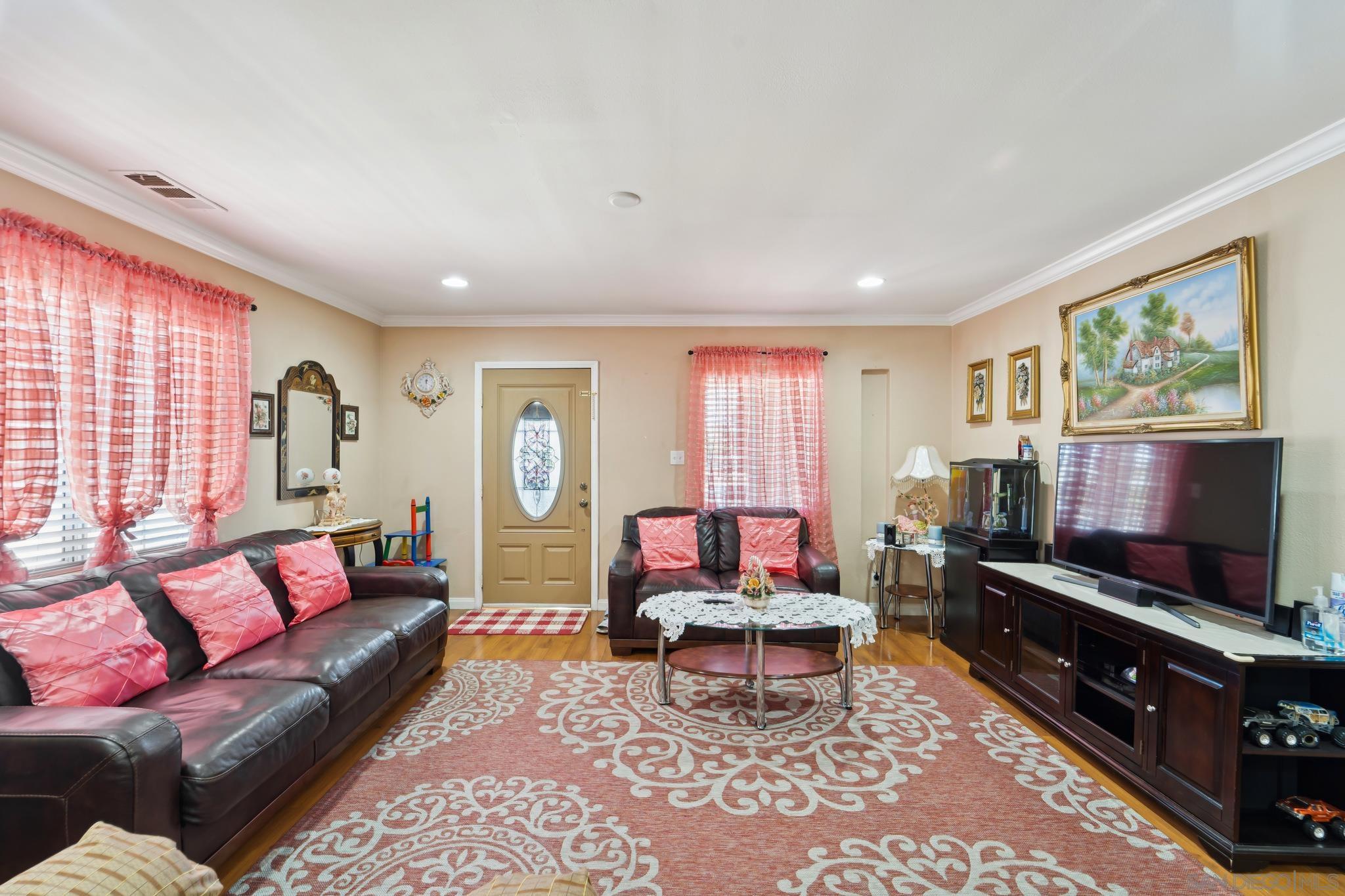 Detail Gallery Image 13 of 25 For 1622 W 223rd St, Torrance,  CA 90501 - 3 Beds | 2 Baths