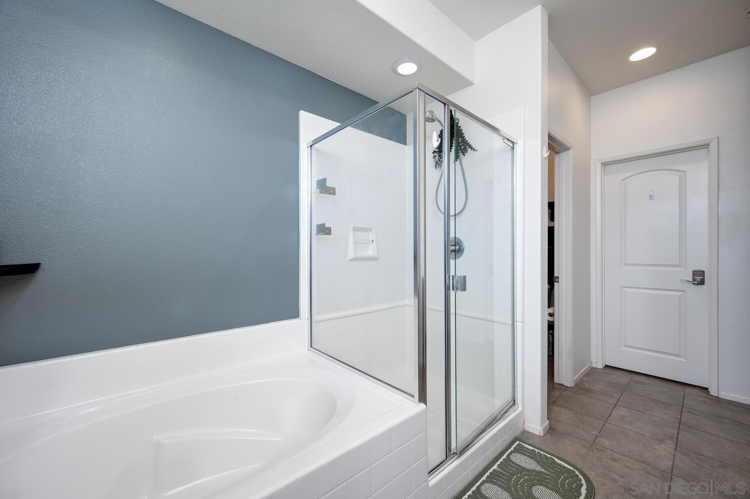 Detail Gallery Image 23 of 48 For 1345  Santa Diana Unit 5, Chula Vista,  CA 91913 - 5 Beds | 3/1 Baths