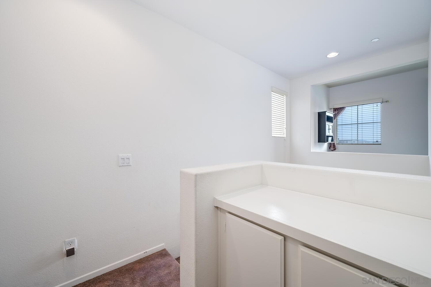 Detail Gallery Image 30 of 48 For 1345  Santa Diana Unit 5, Chula Vista,  CA 91913 - 5 Beds | 3/1 Baths