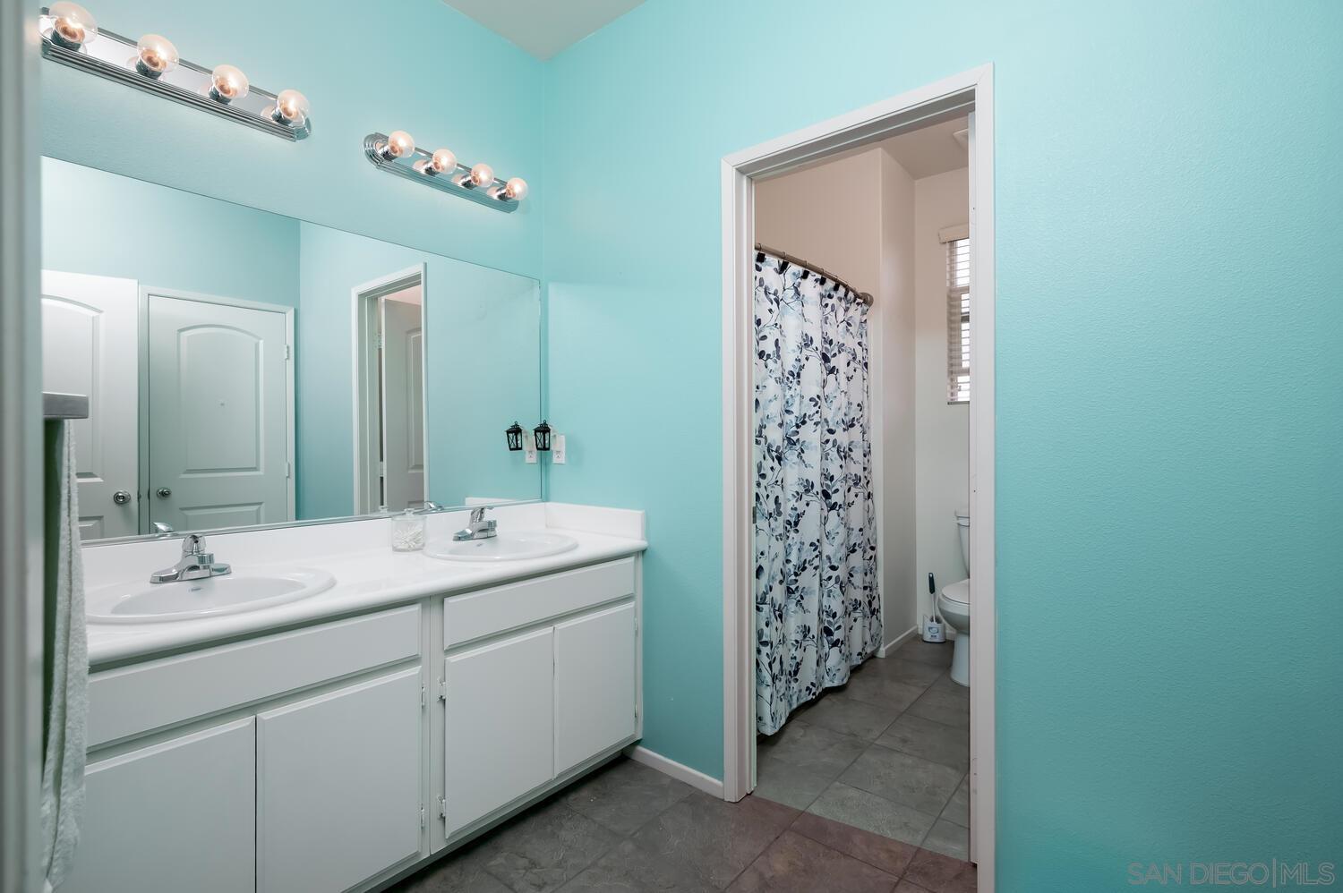 Detail Gallery Image 33 of 48 For 1345  Santa Diana Unit 5, Chula Vista,  CA 91913 - 5 Beds | 3/1 Baths