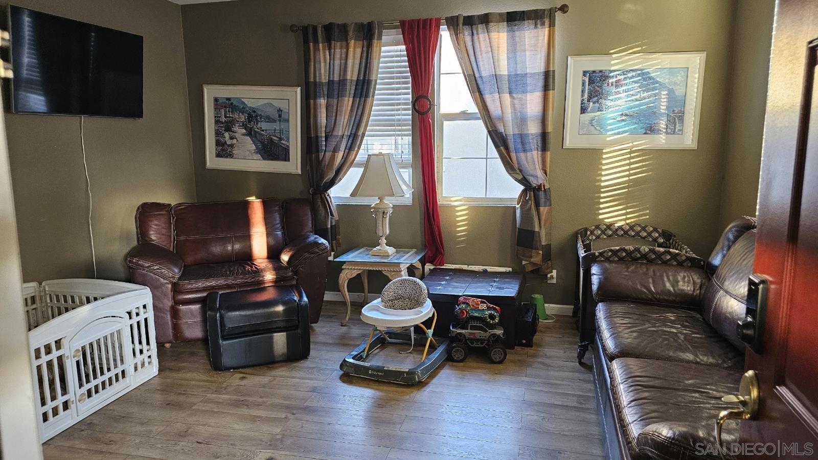 Detail Gallery Image 4 of 19 For 14510  Camino De La Luna  #6,  San Diego,  CA 92127 - 2 Beds | 2 Baths