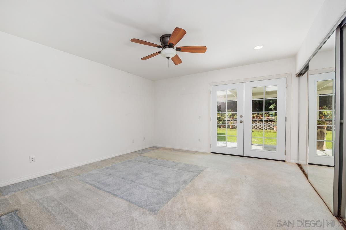 Detail Gallery Image 16 of 27 For 4445  Sunburst Dirve, Oceanside,  CA 92056 - 4 Beds | 2 Baths