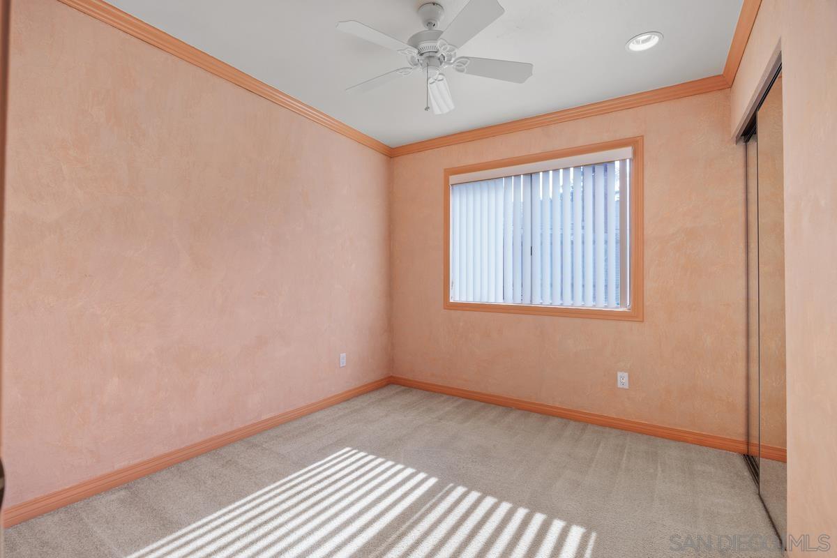 Detail Gallery Image 21 of 27 For 4445  Sunburst Dirve, Oceanside,  CA 92056 - 4 Beds | 2 Baths