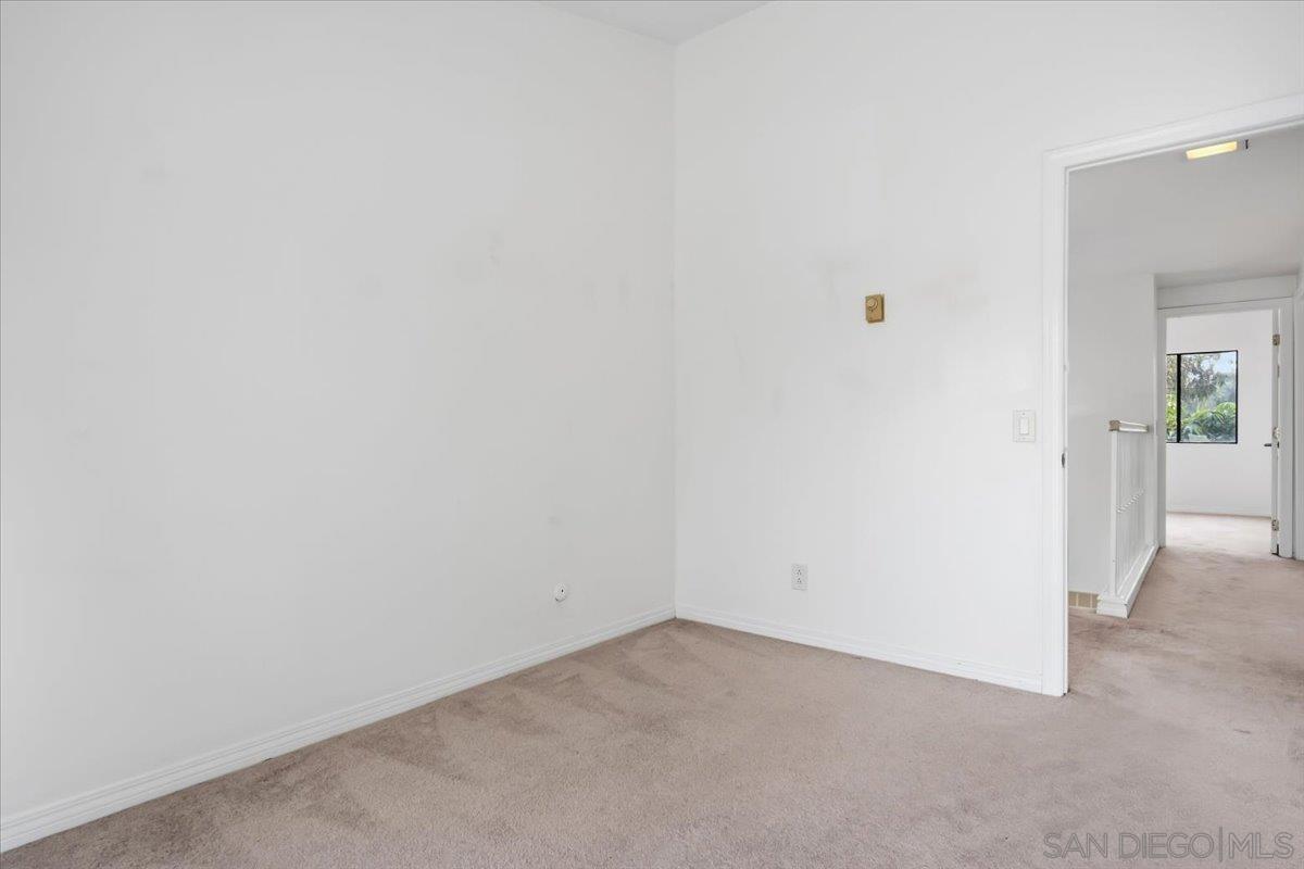 Detail Gallery Image 36 of 66 For 8725  Caminito Abrazo, La Jolla,  CA 92037 - 4 Beds | 2/1 Baths