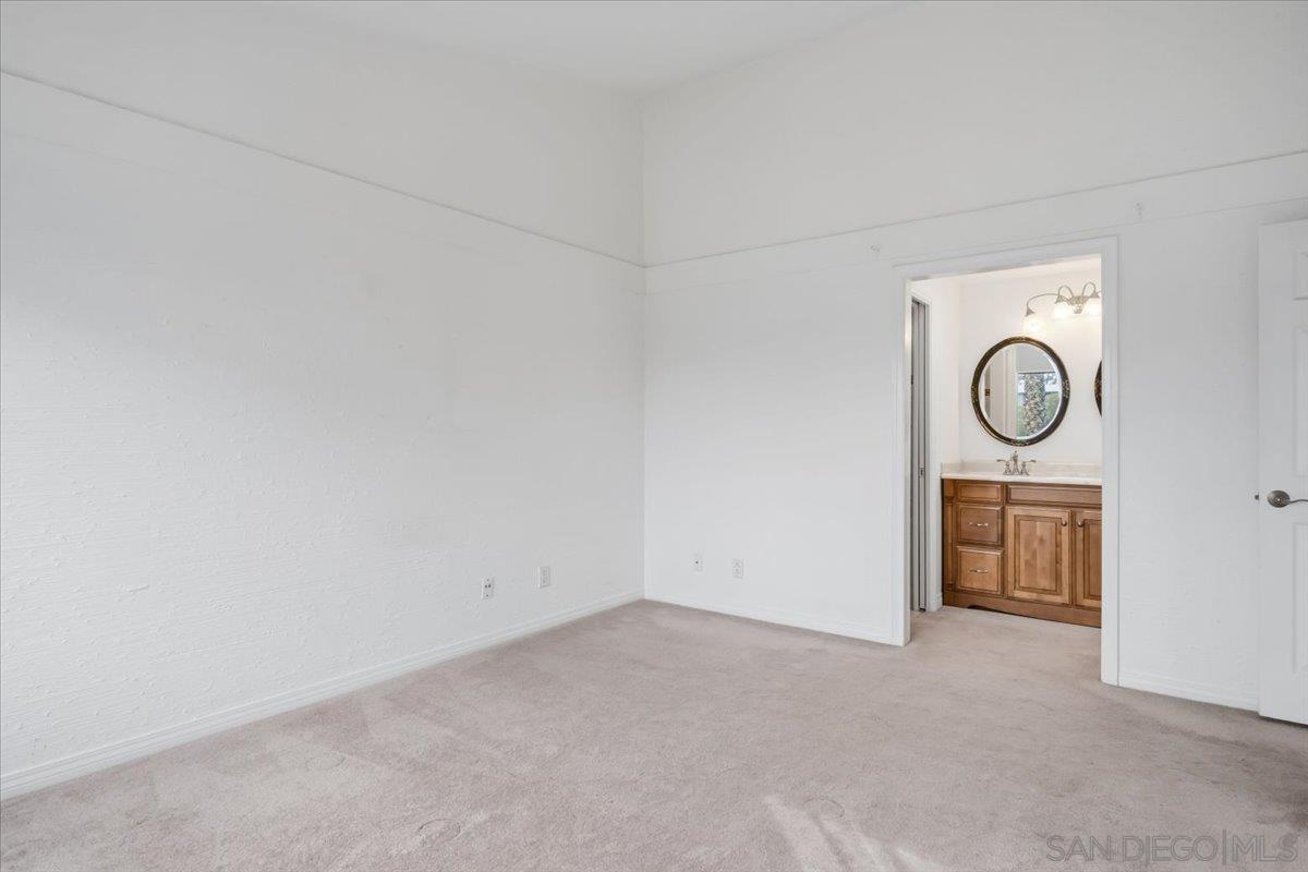 Detail Gallery Image 41 of 66 For 8725  Caminito Abrazo, La Jolla,  CA 92037 - 4 Beds | 2/1 Baths