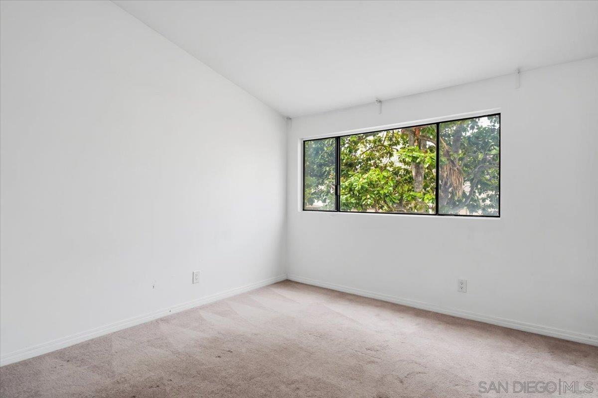 Detail Gallery Image 52 of 66 For 8725  Caminito Abrazo, La Jolla,  CA 92037 - 4 Beds | 2/1 Baths