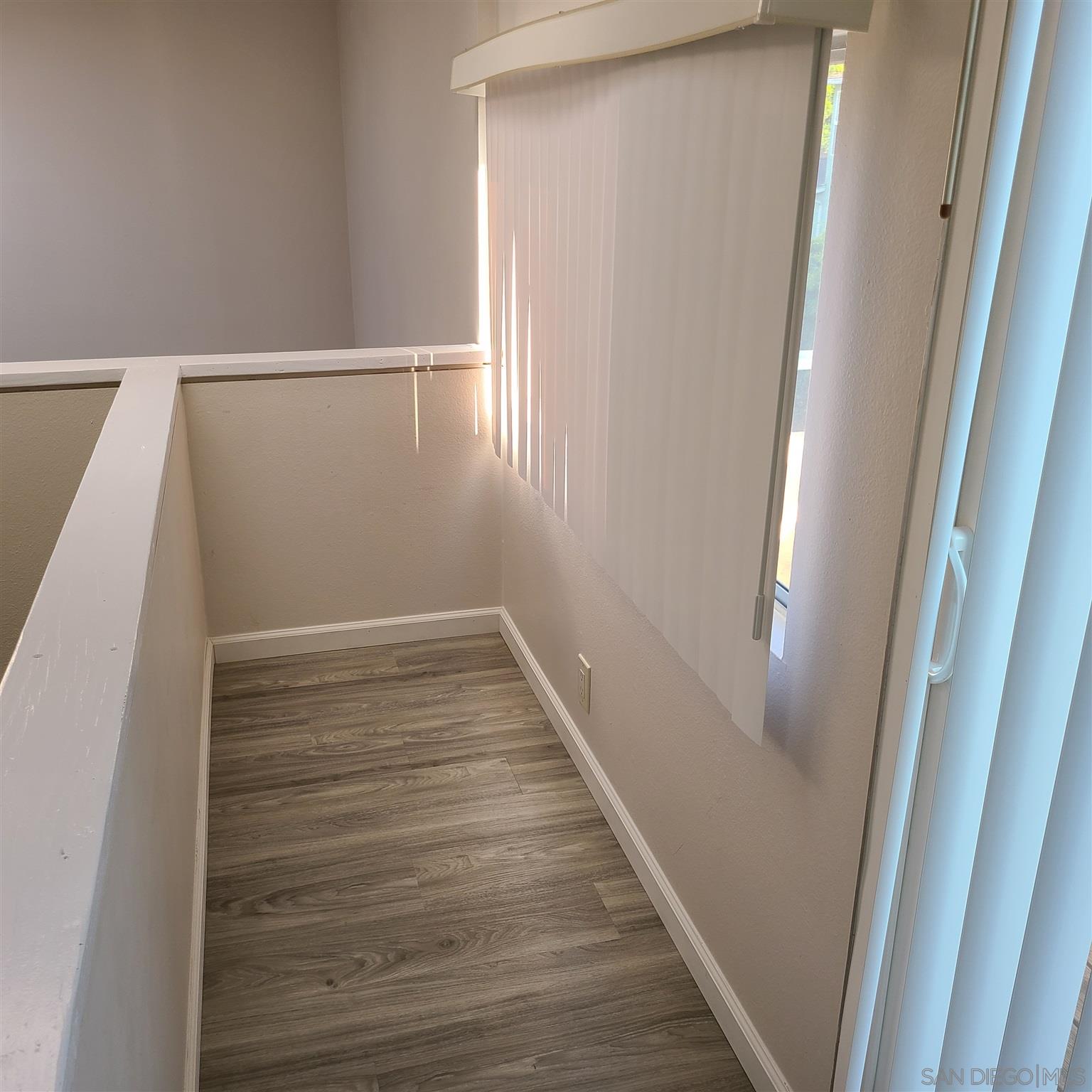 Detail Gallery Image 15 of 17 For 245-247 E Glaucus Street  247a, Encinitas,  CA 92024 - 2 Beds | 1 Baths