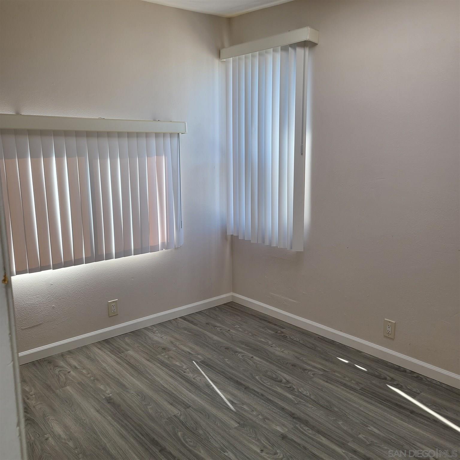 Detail Gallery Image 4 of 17 For 245-247 E Glaucus Street  247a, Encinitas,  CA 92024 - 2 Beds | 1 Baths