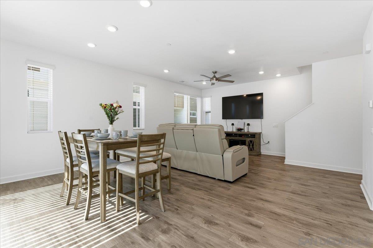 Detail Gallery Image 15 of 39 For 850  Kili St  #7,  Chula Vista,  CA 91911 - 3 Beds | 2/1 Baths