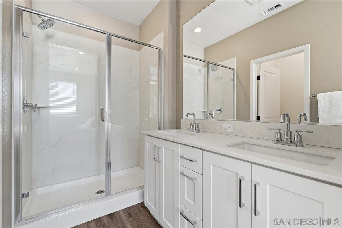 Detail Gallery Image 27 of 39 For 850  Kili St  #7,  Chula Vista,  CA 91911 - 3 Beds | 2/1 Baths