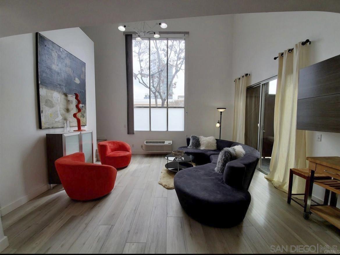 Front Image Thumbnail for SD260001954