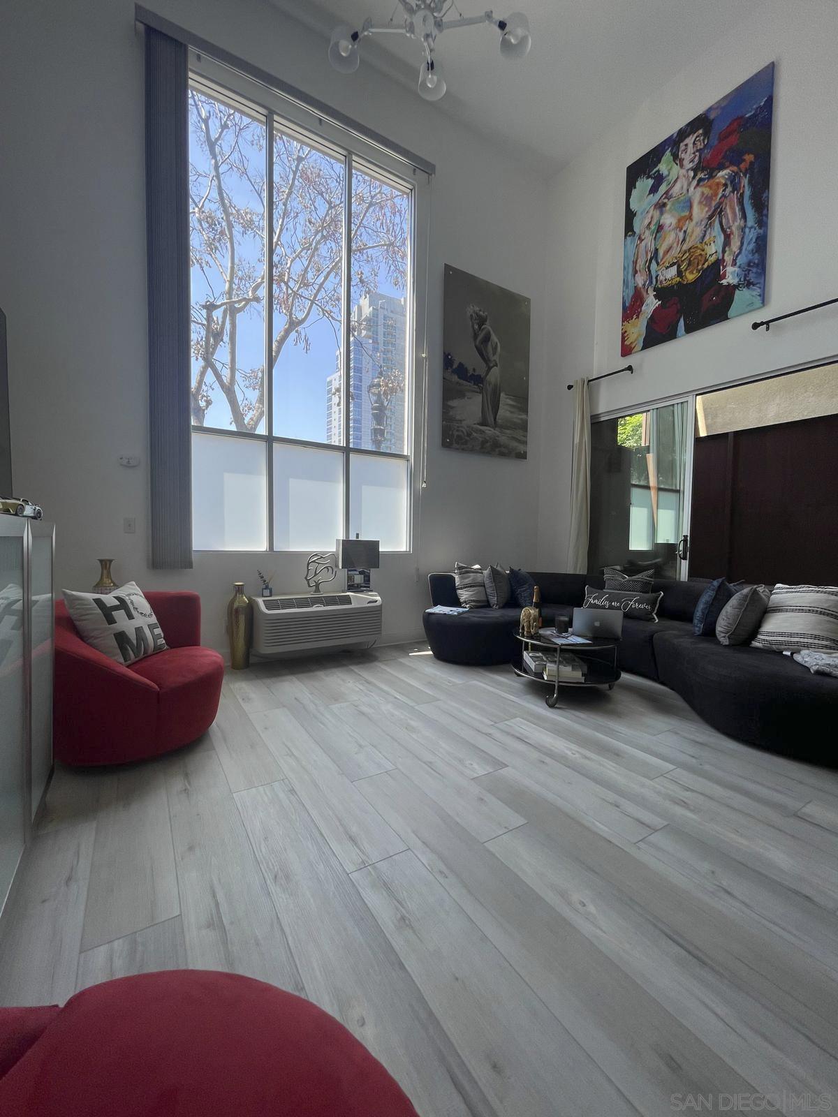 Detail Gallery Image 8 of 17 For 948  G Street  #19,  San Diego,  CA 92101 - 1 Beds | 1 Baths