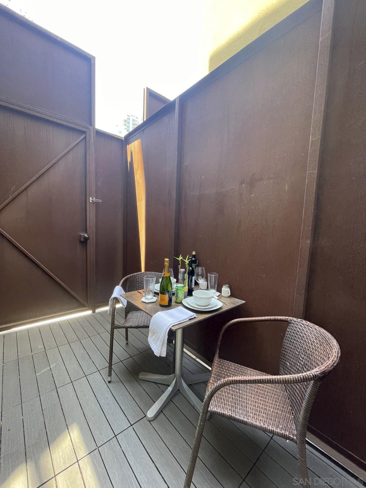 Detail Gallery Image 9 of 17 For 948  G Street  #19,  San Diego,  CA 92101 - 1 Beds | 1 Baths