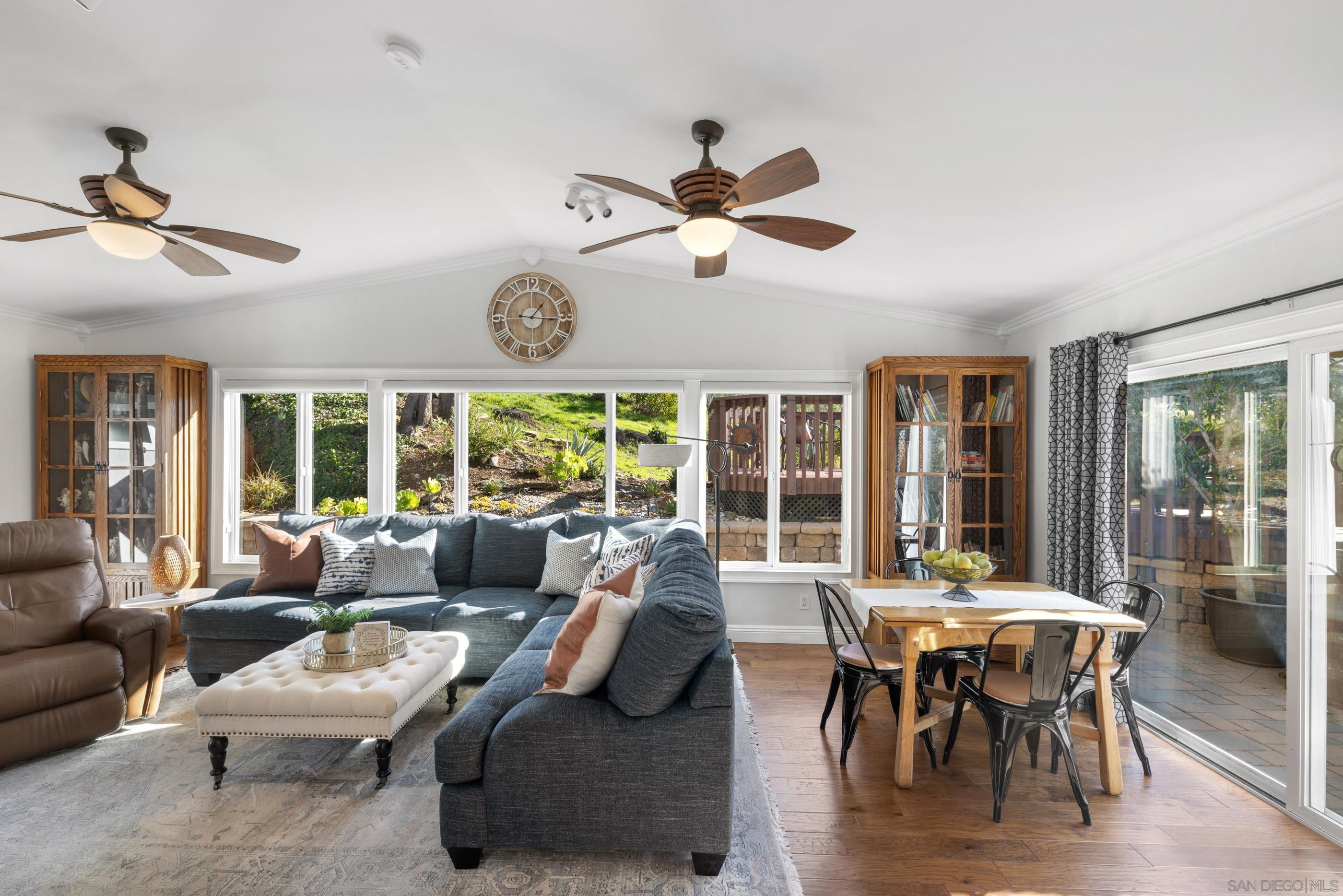 Detail Gallery Image 9 of 28 For 5606  Adobe Falls Pl, San Diego,  CA 92120 - 3 Beds | 2 Baths