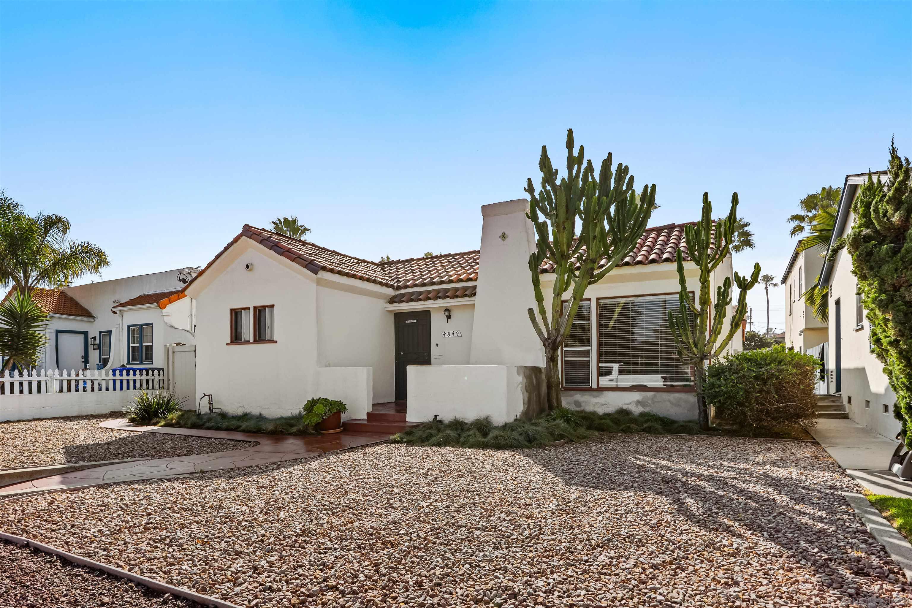 Detail Gallery Image 2 of 47 For 4849 W Point Loma, San Diego,  CA 92107 - – Beds | – Baths