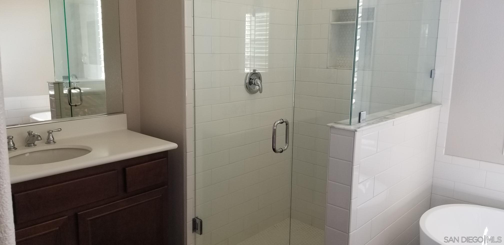 Detail Gallery Image 16 of 23 For 2236  Antonio  20, Chula Vista,  CA 91915 - 4 Beds | 3 Baths