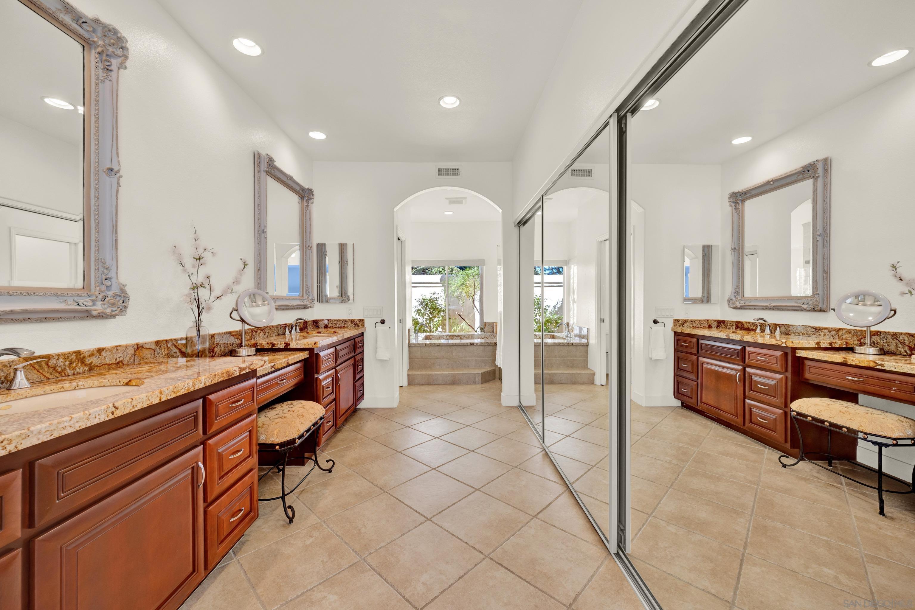 Detail Gallery Image 23 of 73 For 14265  Sandhill Rd, Poway,  CA 92064 - 6 Beds | 4 Baths