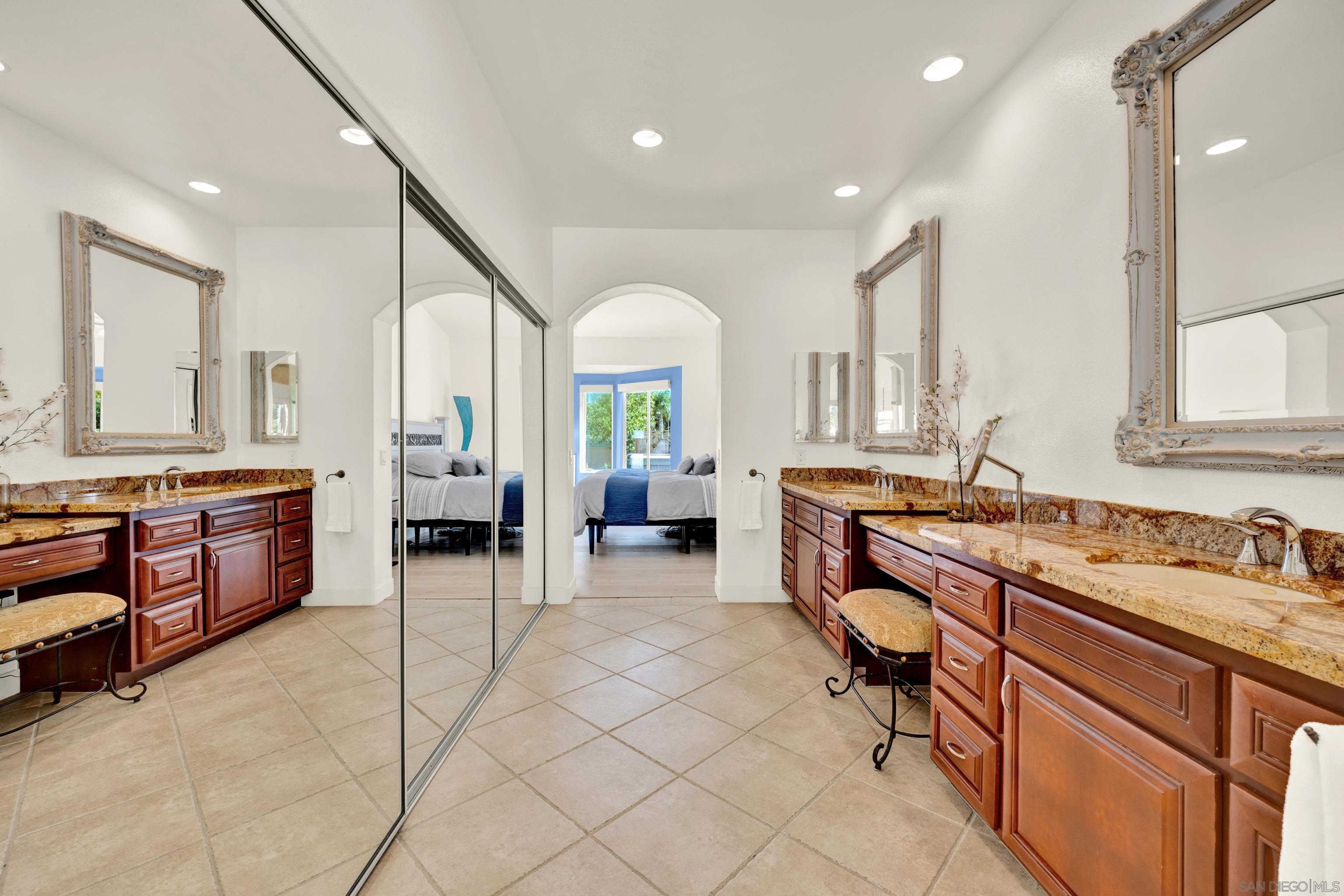Detail Gallery Image 27 of 73 For 14265  Sandhill Rd, Poway,  CA 92064 - 6 Beds | 4 Baths