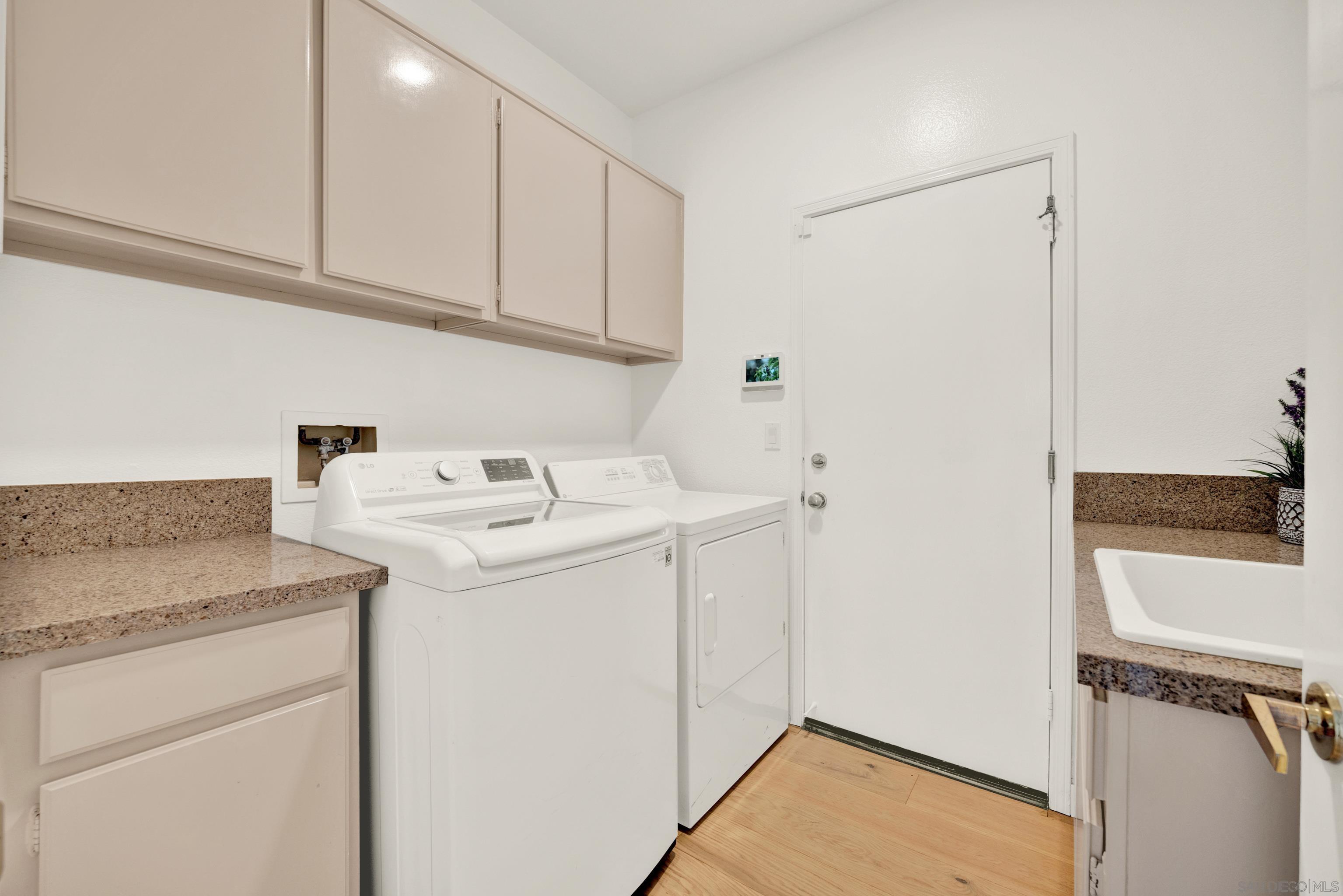 Detail Gallery Image 38 of 73 For 14265  Sandhill Rd, Poway,  CA 92064 - 6 Beds | 4 Baths